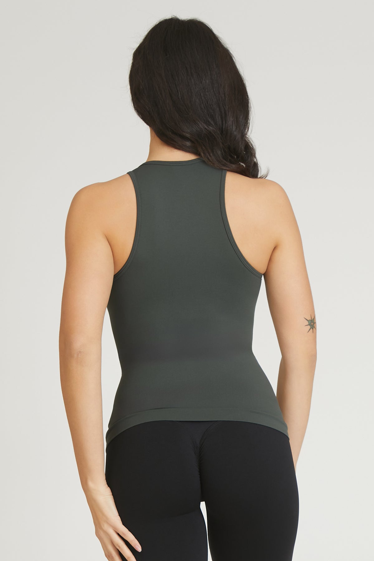 Canotta sportiva donna con tecnologia FIR Americana Fgm04 Coal Green - FGM04 - Maglie e Top - fgm04