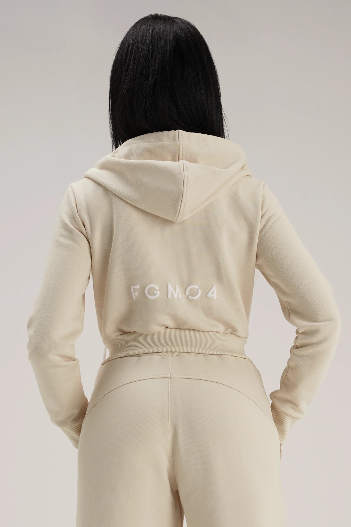 tuta sportiva in cotone cropped full zip Felpa Crop Con Cappuccio Ikonic FW 24/25 Burro - FGM04 - Linea Ikonic - fgm04