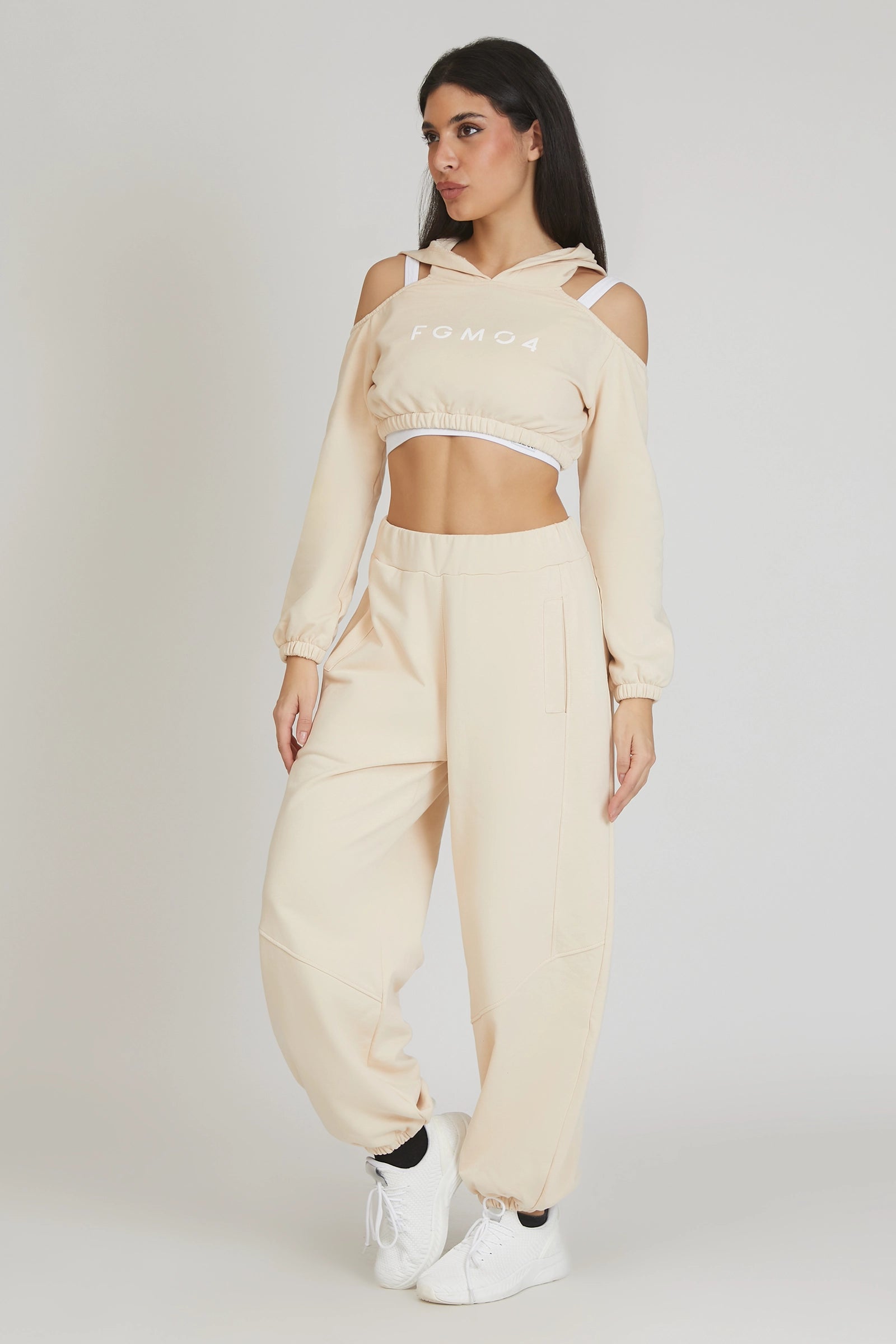 tuta sportiva in cotone oversize cropped Felpa Crop Spalle Scoperte Jasmine Donna Burro - FGM04 - Linea Ikonic - fgm04