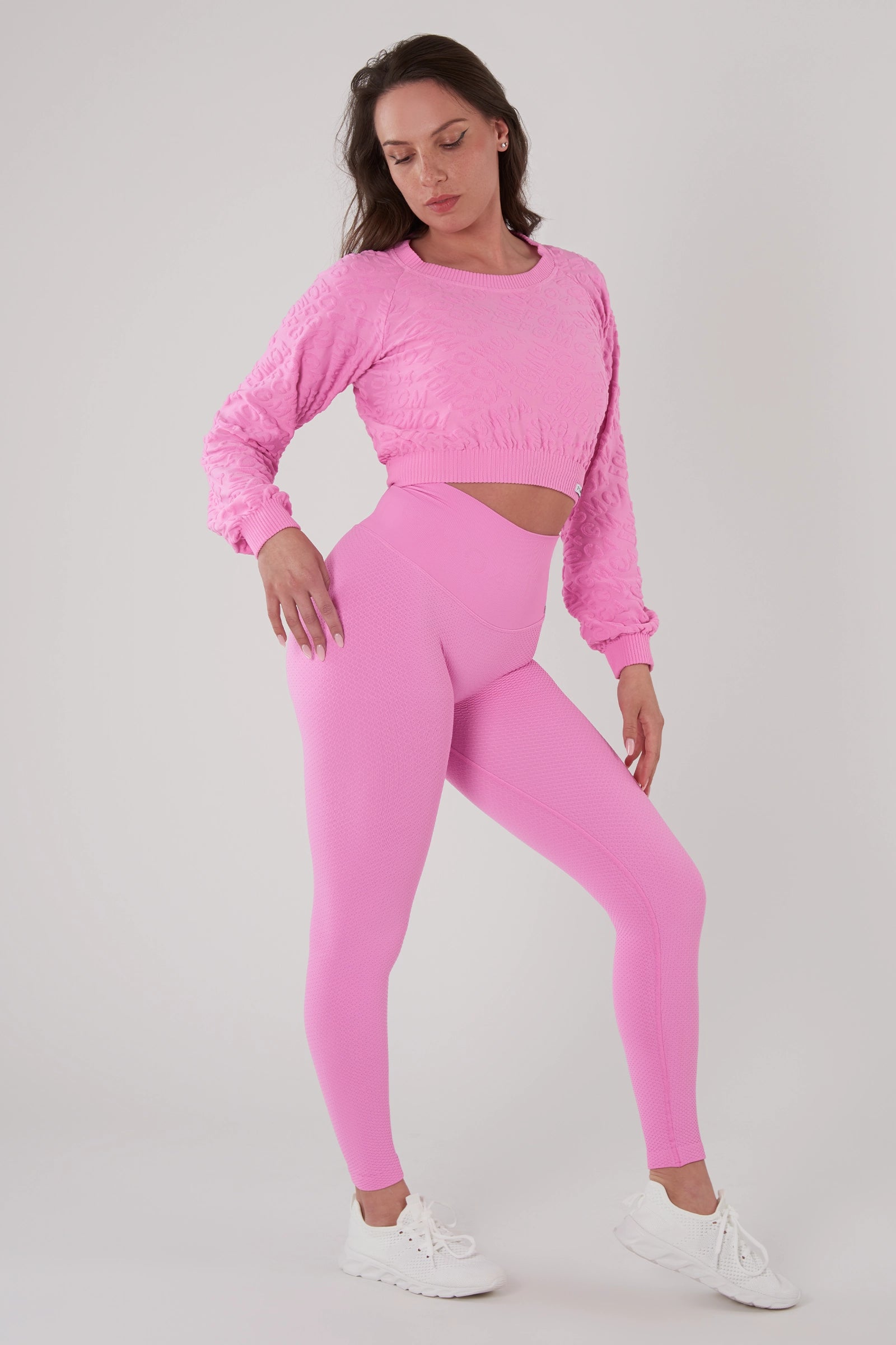 Felpa sportiva cropped seamless con maniche lunghe e logo a rilievo Candy Bubble Pop Fiji Flower - fgm04 - Maglie e Top - fgm04