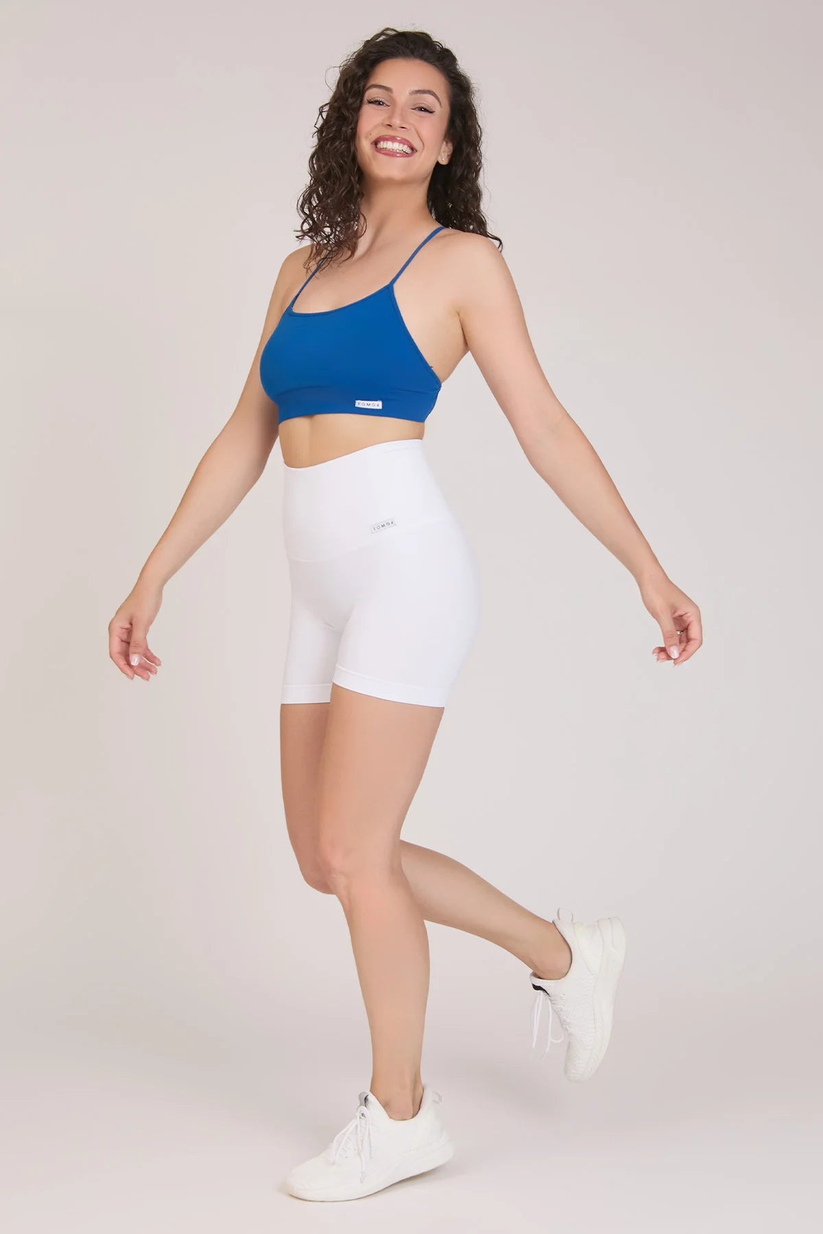 Top sportivo con spalline sottili incrociato a schiena scoperta Angel Blu Accidia - FGM04 - Maglie e Top - fgm04