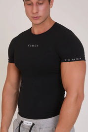 Maglia sportiva tecnica uomo Manica corta con tecnologia FIR Fgm04 2.0 Sport Unisex Nero - FGM04 - Linea Ikonic Uomo - fgm04
