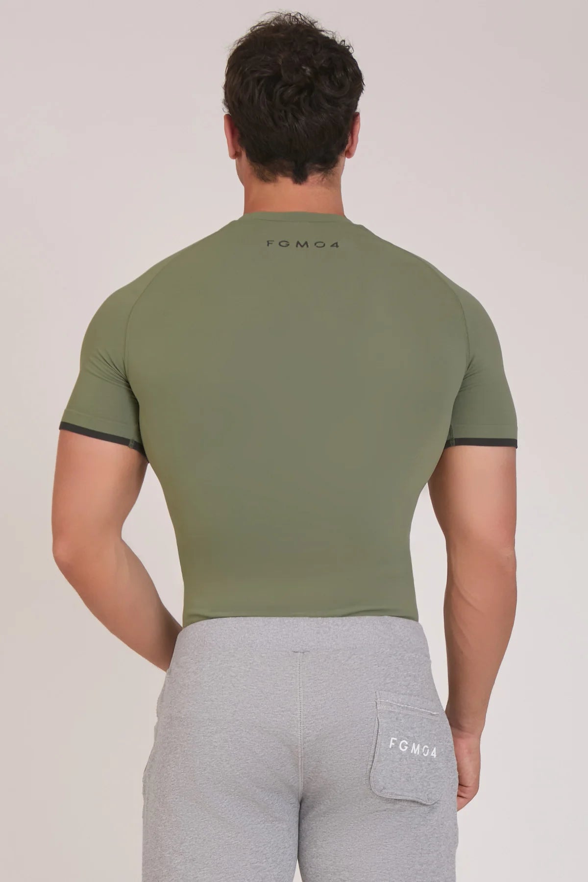 Maglia sportiva tecnica Manica corta traspirante antiodore T-Shirt Dry Verde Oliva - FGM04 - Linea Ikonic Uomo - fgm04