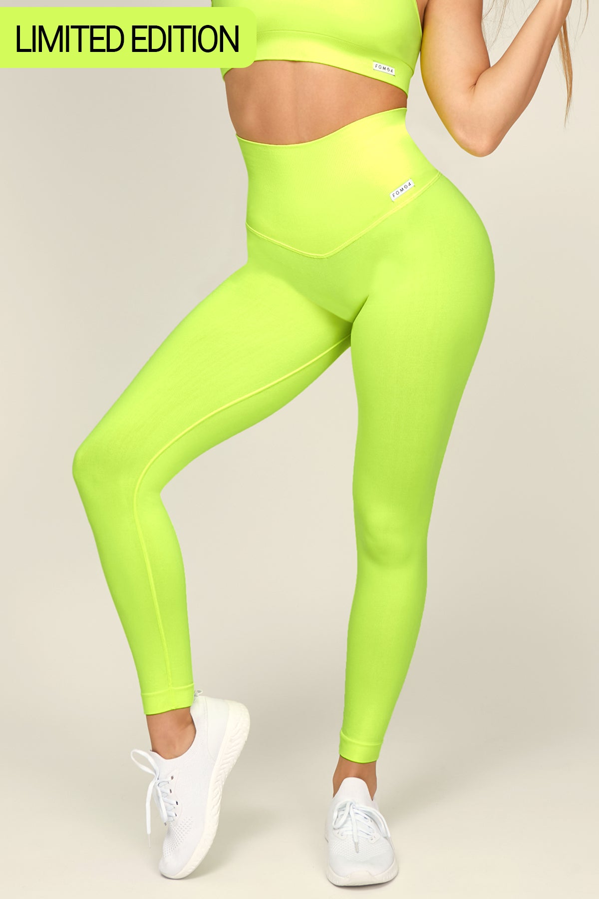 Leggings sportivi con tecnologia FIR push up con arricciatura All - Up Giallo Fluo - FGM04 - LEGGINGS ANTICELLULITE - fgm04