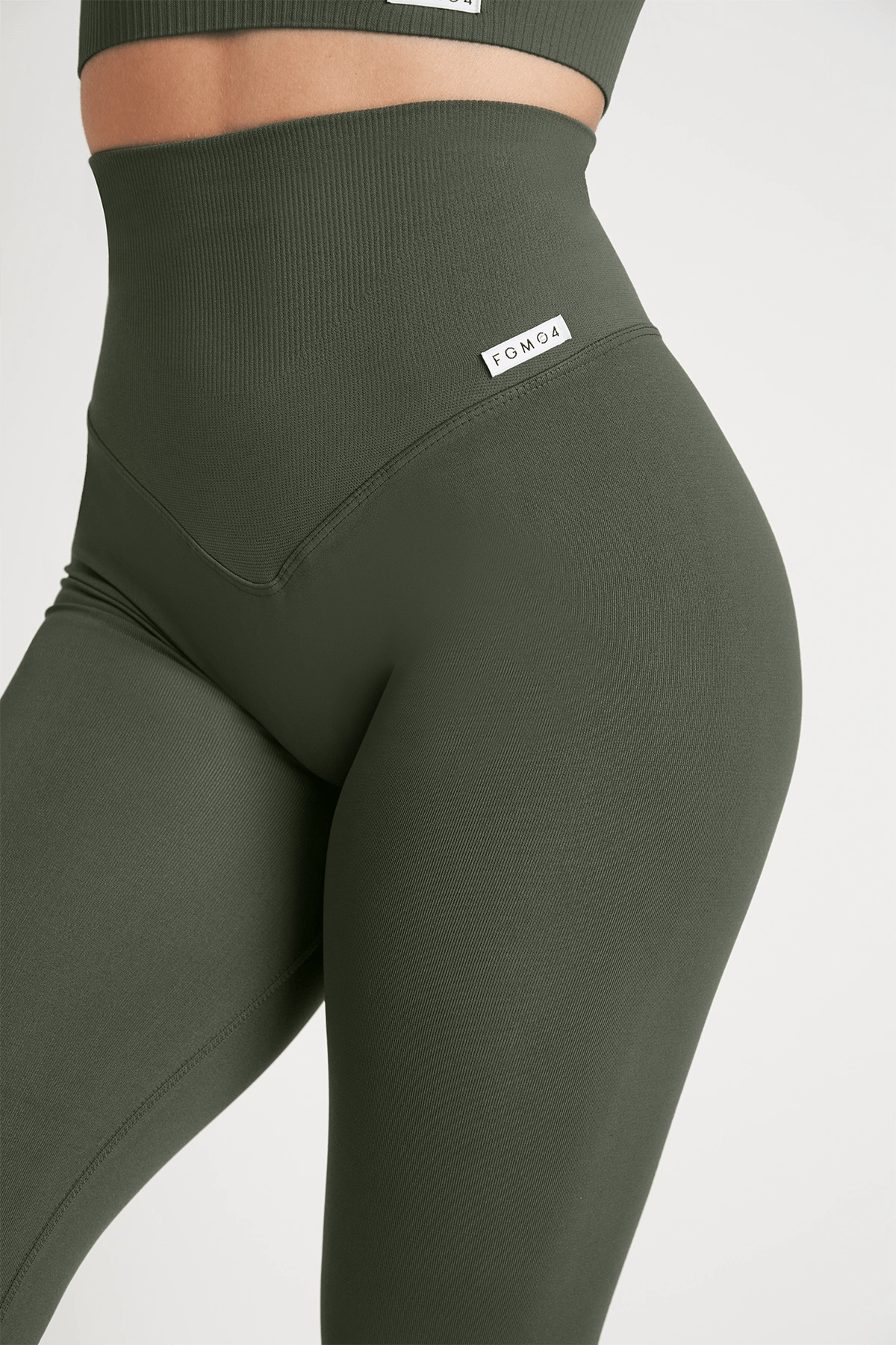 Leggings sportivi con tecnologia FIR push up con arricciatura Gym Fashion Verde - FGM04 - LEGGINGS ANTICELLULITE - fgm04