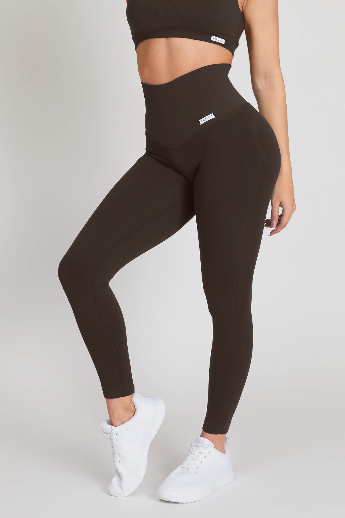 Leggings sportivi con tecnologia FIR push up con arricciatura a costine CALIPSO Caffè Costine - FGM04 - LEGGINGS ANTICELLULITE - fgm04