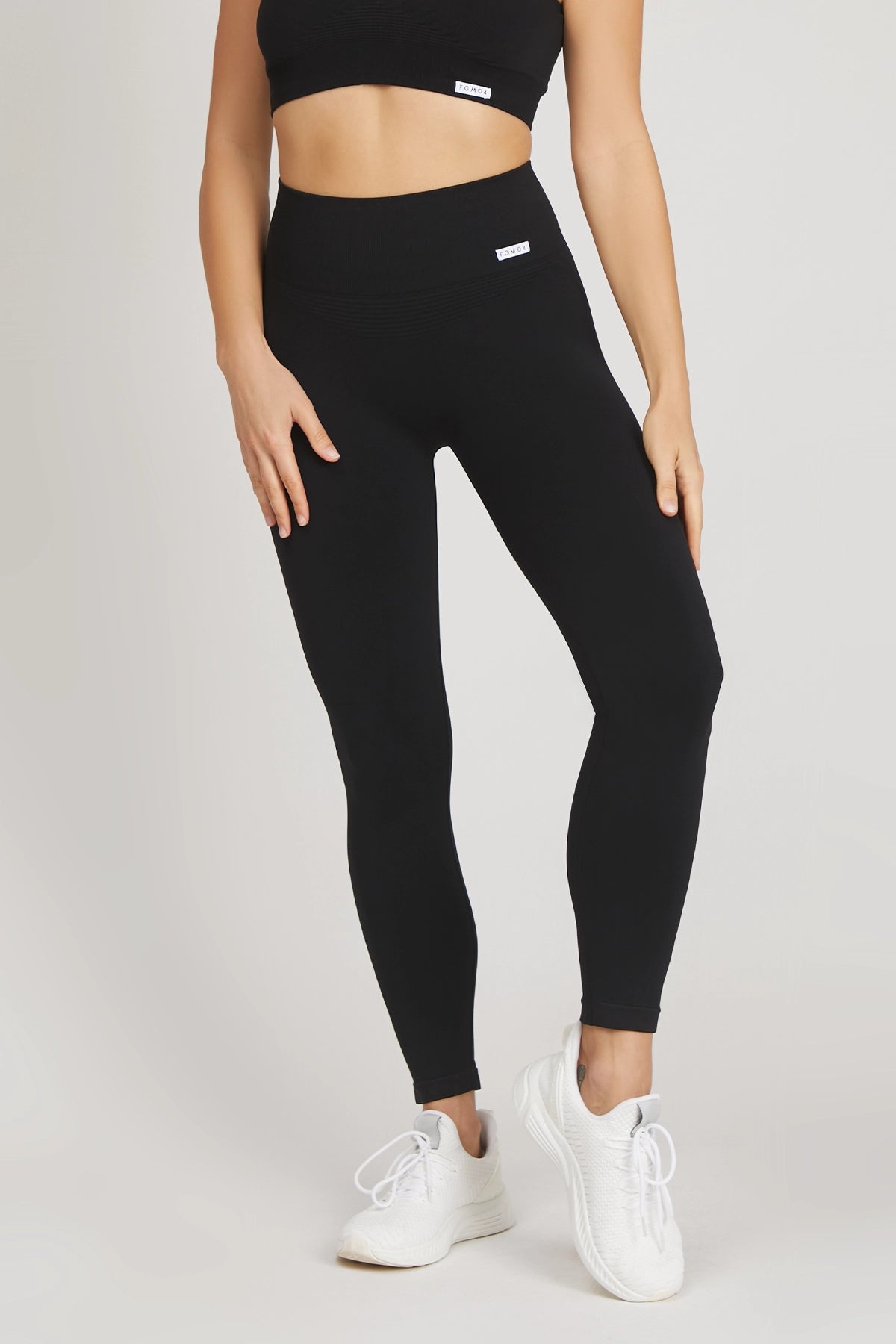 Leggings sportivi con tecnologia FIR soft push up senza arricciatura Confidence Nero - FGM04 - LEGGINGS ANTICELLULITE - fgm04