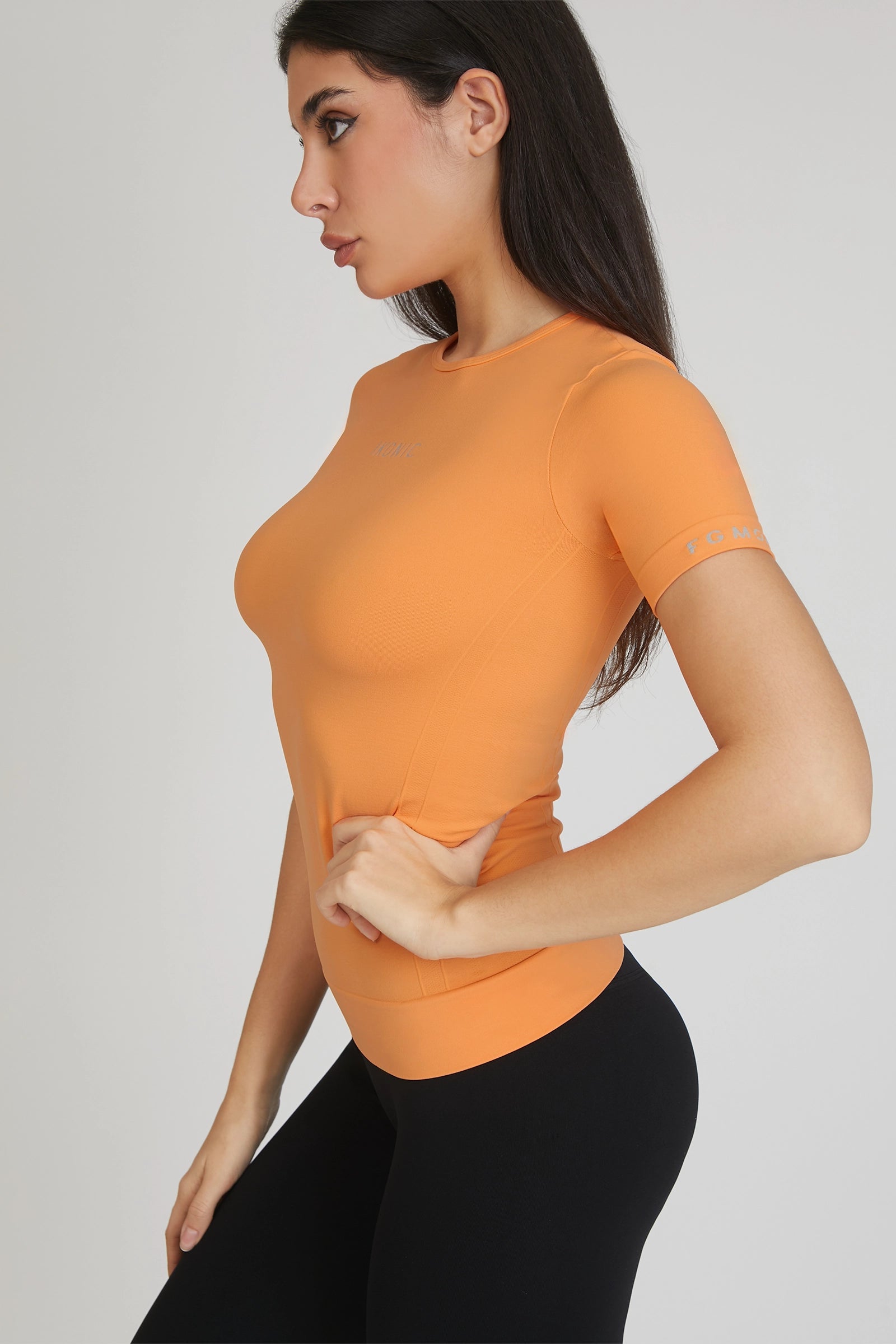 Maglia sportiva tecnica donna Manica corta con tecnologia FIR snellente Ikonic Sport Unisex Arancione - FGM04 - Maglie e Top - fgm04