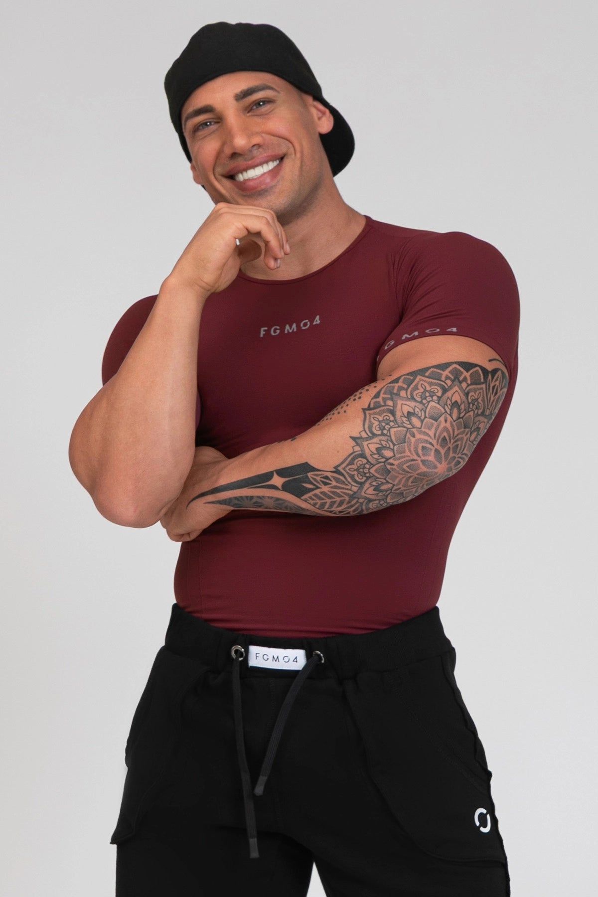 Maglia sportiva tecnica uomo Manica corta con tecnologia FIR Fgm04 2.0 Sport Unisex Merlot - FGM04 - Linea Ikonic Uomo - fgm04
