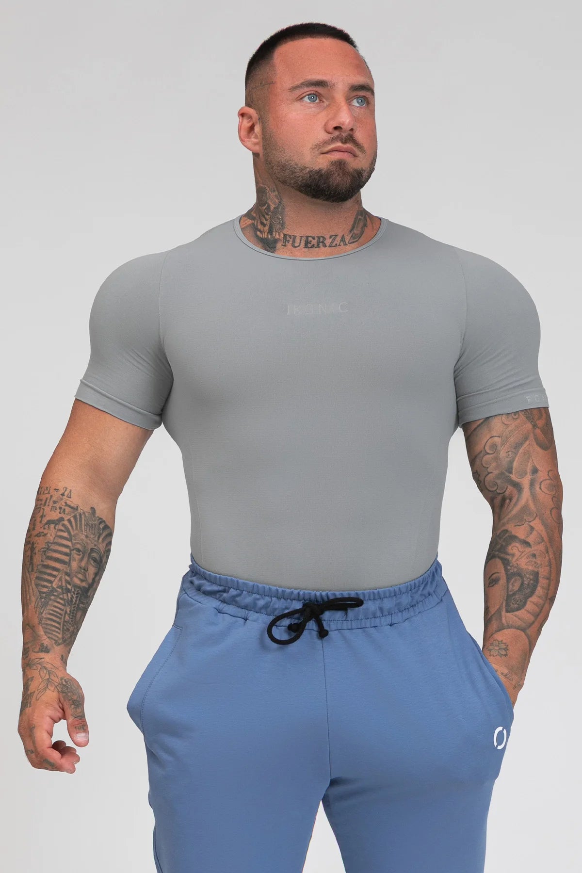 Maglia sportiva tecnica uomo Manica corta con tecnologia FIR Ikonic Sport Unisex Grigio Nebbia - FGM04 - Linea Ikonic Uomo - fgm04