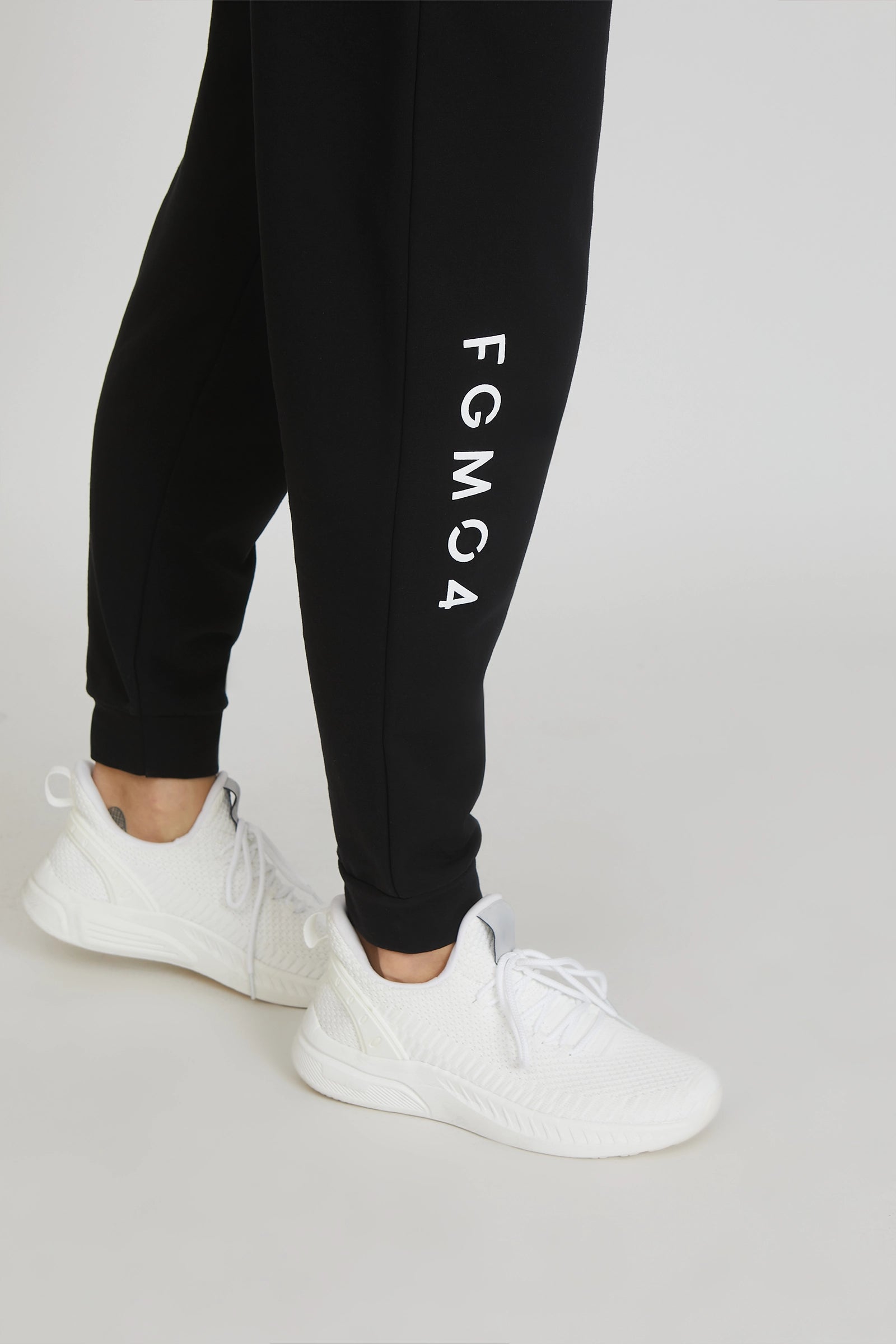 Pantaloni della tuta sportivi in cotone Pantalone Jogger Slim FLAG Donna Nero - FGM04 - Linea Ikonic - fgm04