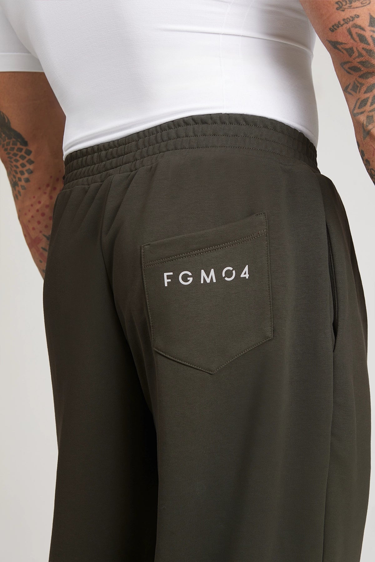 Pantaloni della tuta sportivi in cotone Pantalone Sportivo City Verde Militare Uomo - FGM04 - Linea Ikonic Uomo - fgm04