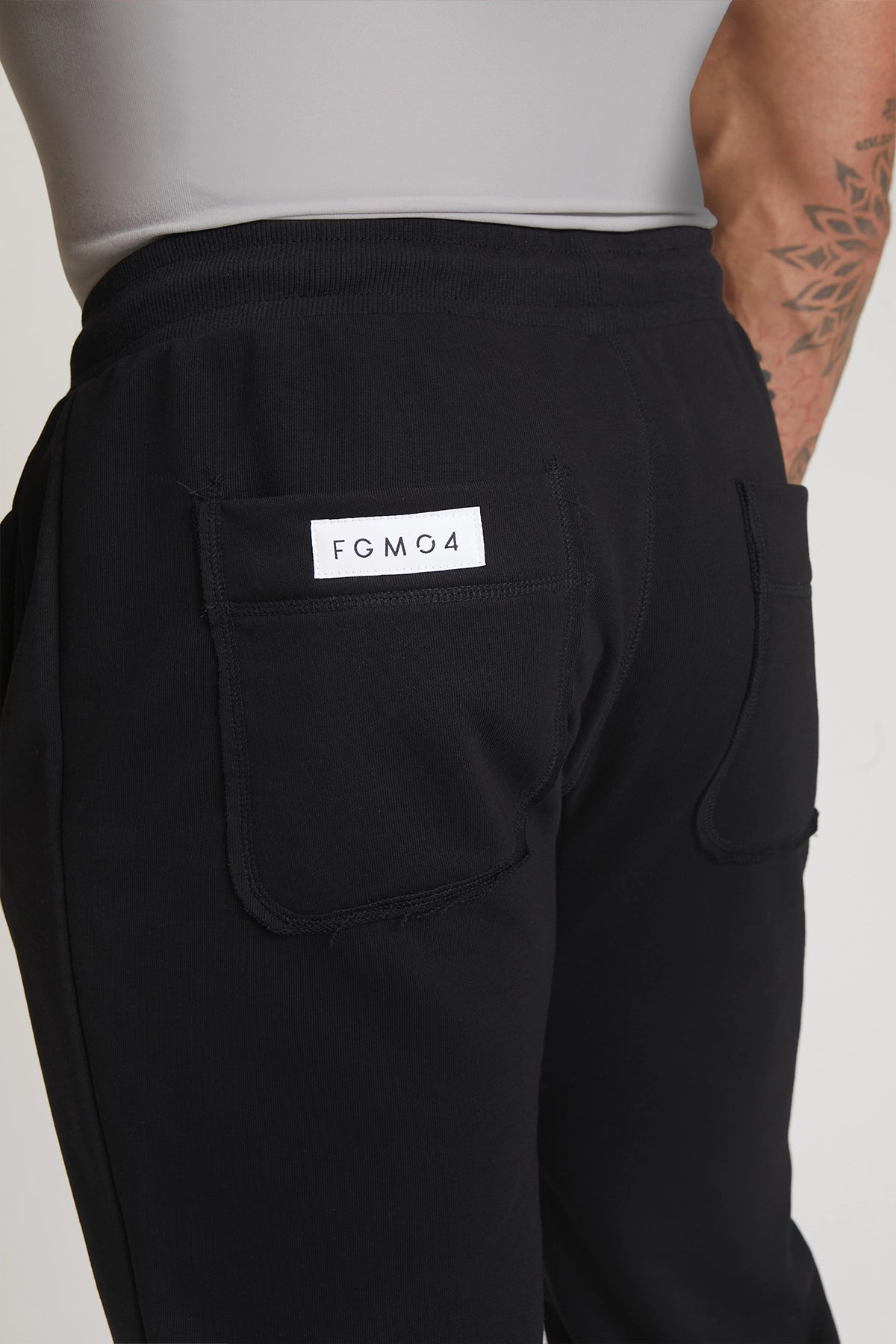 Hip hop Joggers 2.0 Ikonic Uomo FW 24/25 Nero - FGM04 - Linea Ikonic Uomo - fgm04