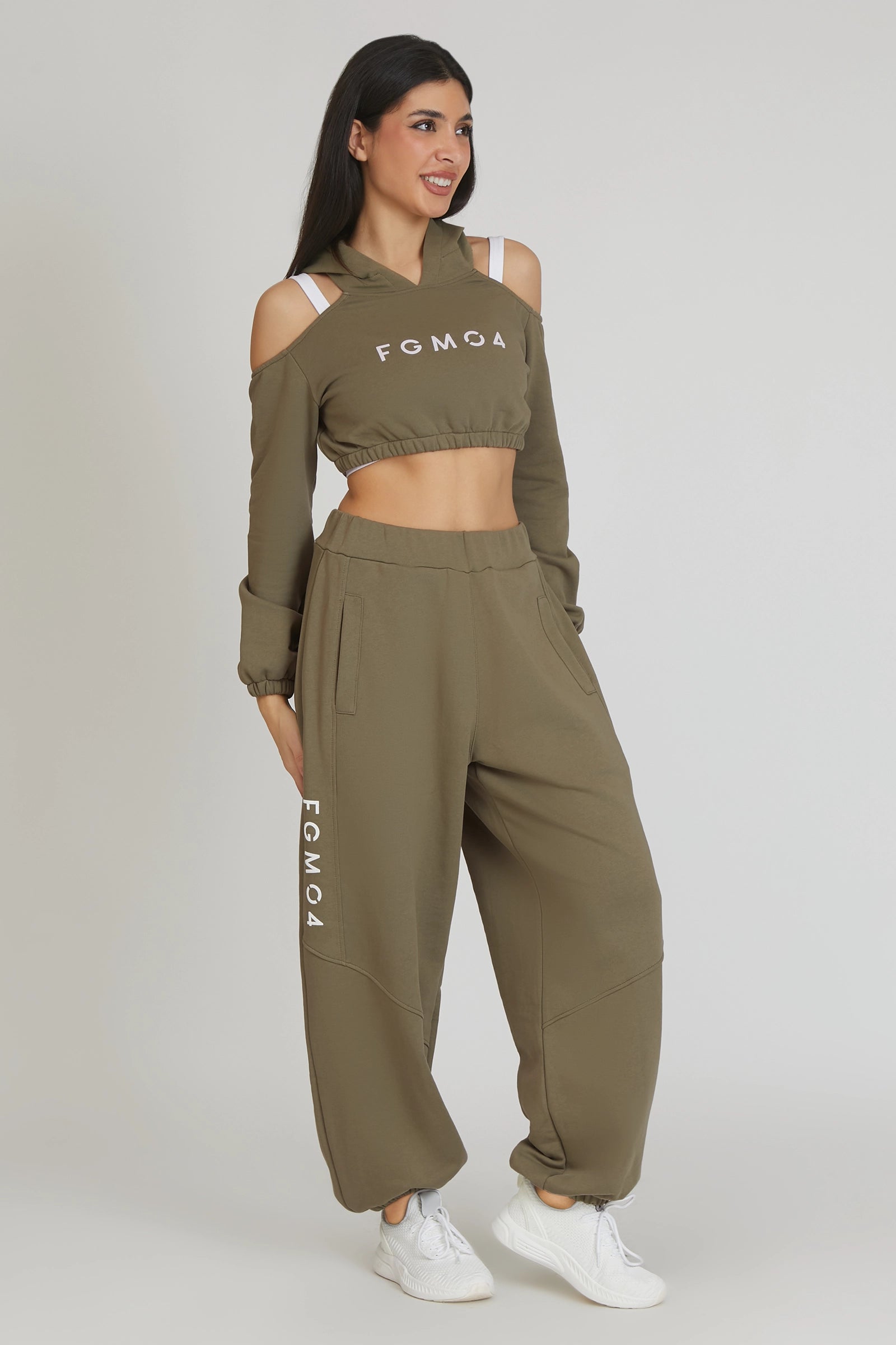 Pantaloni della tuta sportivi donna in cotone baggy Pantalone Jogger Oversize Jasmine Donna Verde Salvia - FGM04 - Linea Ikonic - fgm04