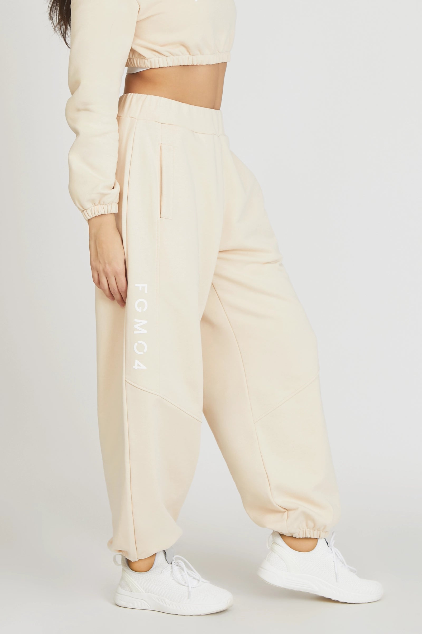 Pantaloni della tuta sportivi donna in cotone baggy Pantalone Jogger Oversize Jasmine Donna Burro - FGM04 - Linea Ikonic - fgm04