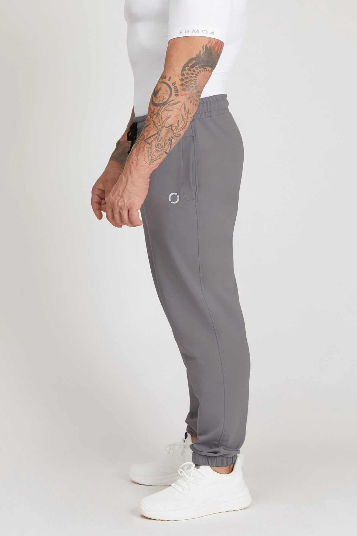 Pantaloni della tuta sportivi in cotone elasticizzato leggero Pantalone Sportivo Noah Grigio Drizzle Uomo - FGM04 - Linea Ikonic Uomo - fgm04