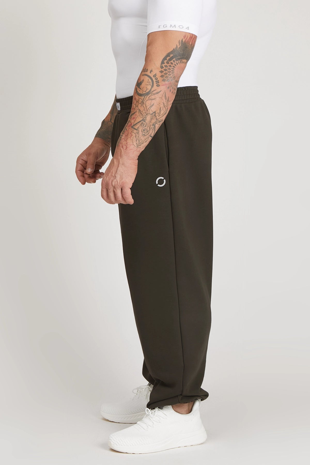 Pantaloni della tuta sportivi in cotone Pantalone Sportivo City Verde Militare Uomo - FGM04 - Linea Ikonic Uomo - fgm04