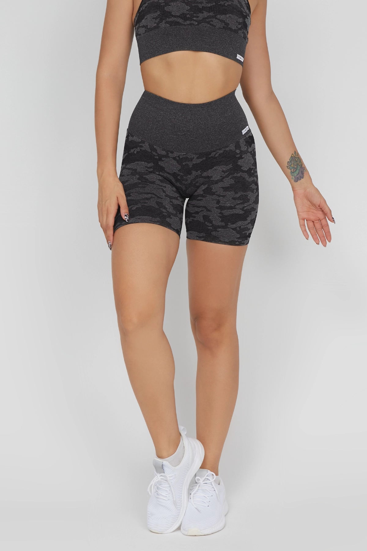 Shorts sportivi con tecnologia FIR push up con arricciatura Mimetico Nero Ecofir - FGM04 - LEGGINGS ANTICELLULITE - fgm04