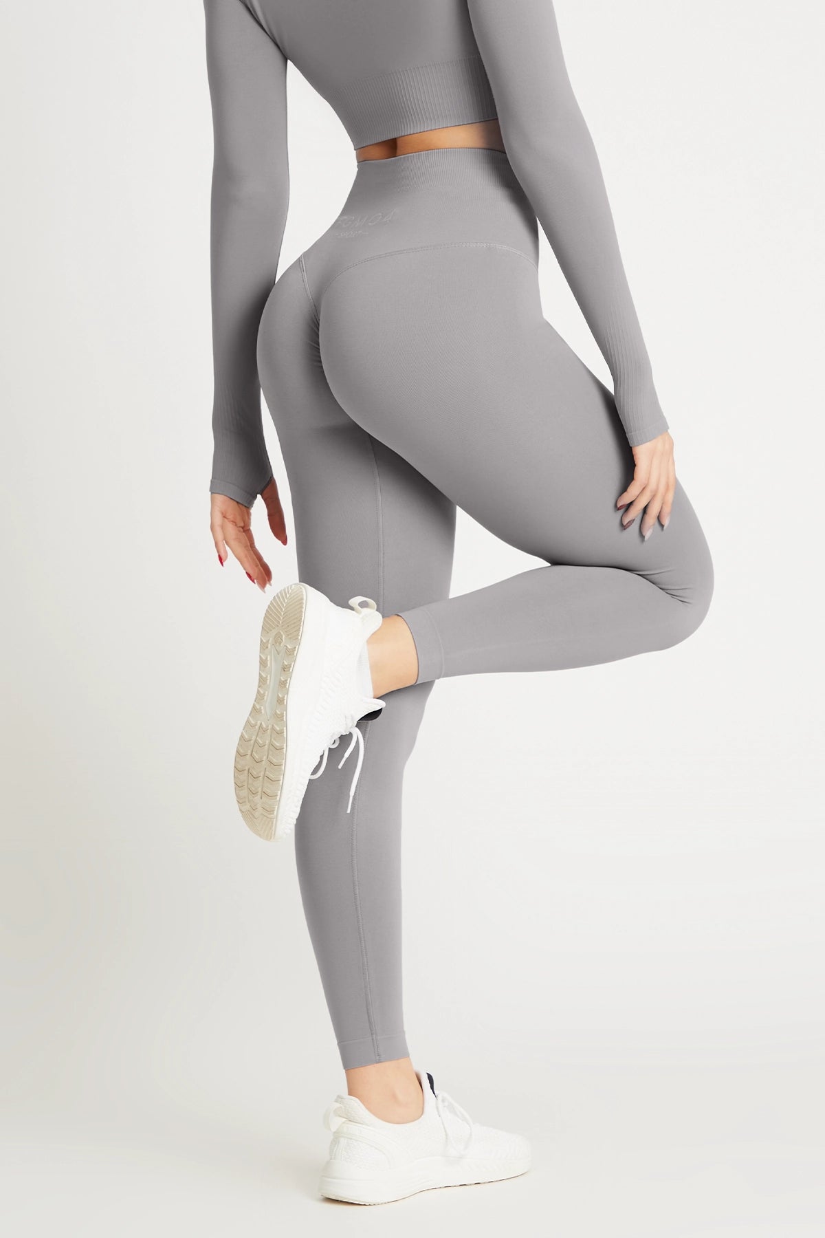 Leggings sportivi con tecnologia FIR push up con arricciatura Gym Fashion Grigio Silver - FGM04 - LEGGINGS ANTICELLULITE - fgm04