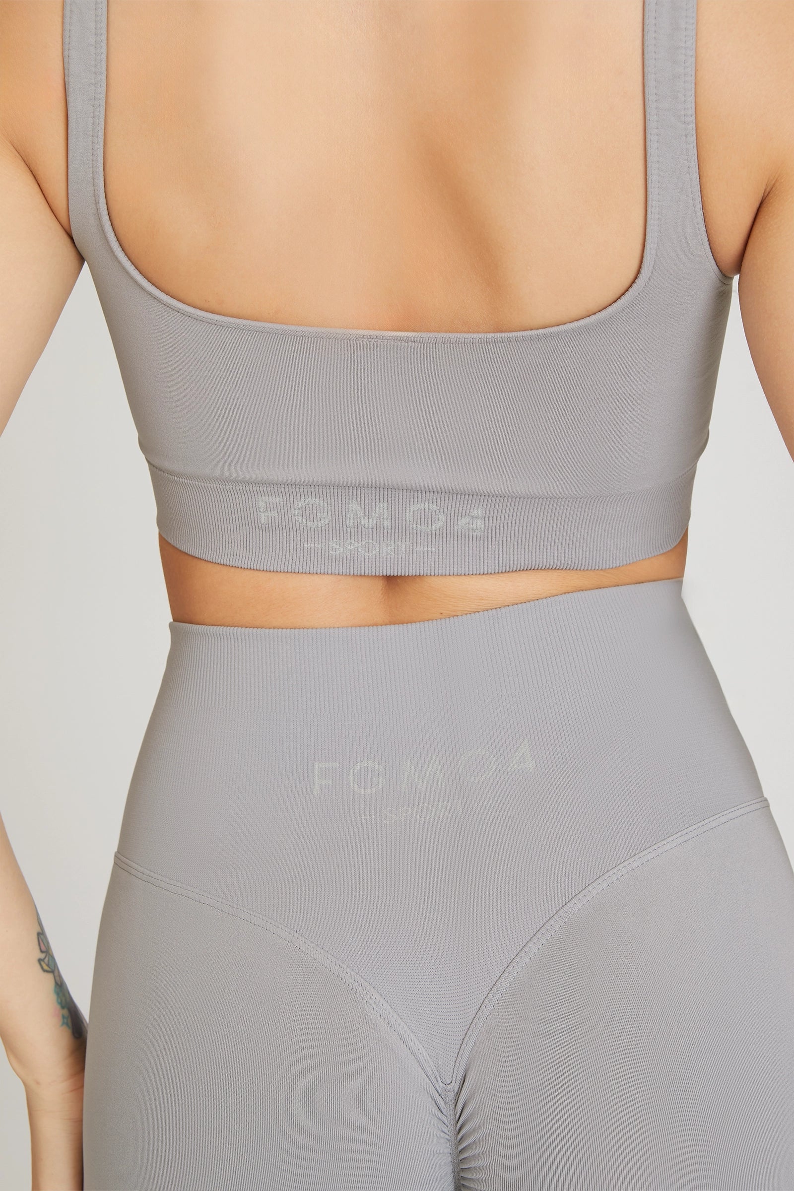 Top sportivo con spalline larghe Gym Fashion Silver - FGM04 - Maglie e Top - fgm04