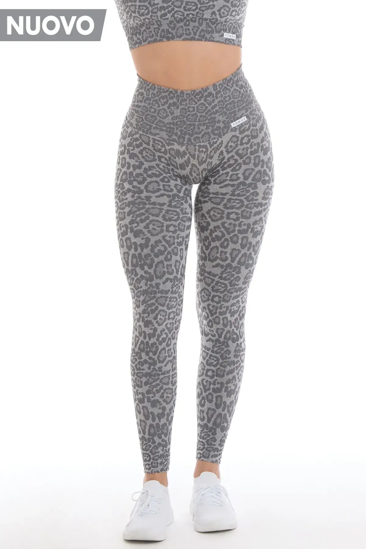 wild-essence-grigio-leggings-cover.webp
