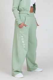 Pantaloni della tuta sportivi donna in cotone oversize Pantalone Baggy Ikonic FW 24/25 Verde Menta - FGM04 - Linea Ikonic - fgm04