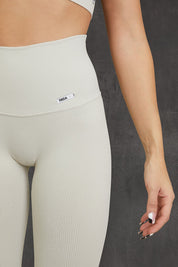 Leggings sportivi con tecnologia FIR push up con arricciatura CALIPSO Latte Costine - FGM04 - LEGGINGS ANTICELLULITE - fgm04