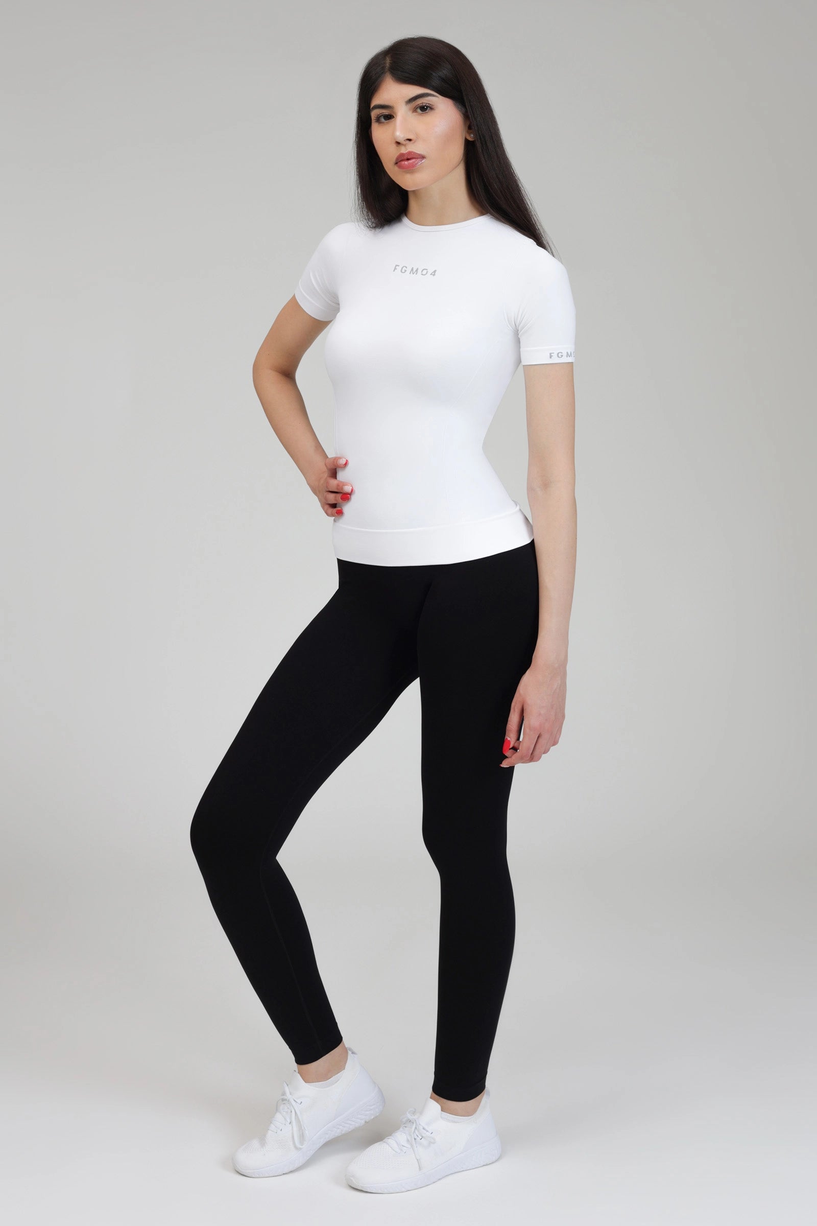 Maglia sportiva tecnica uomo Manica corta con tecnologia FIR snellente Fgm04 2.0 Sport Unisex Bianco - FGM04 - Maglie e Top - fgm04