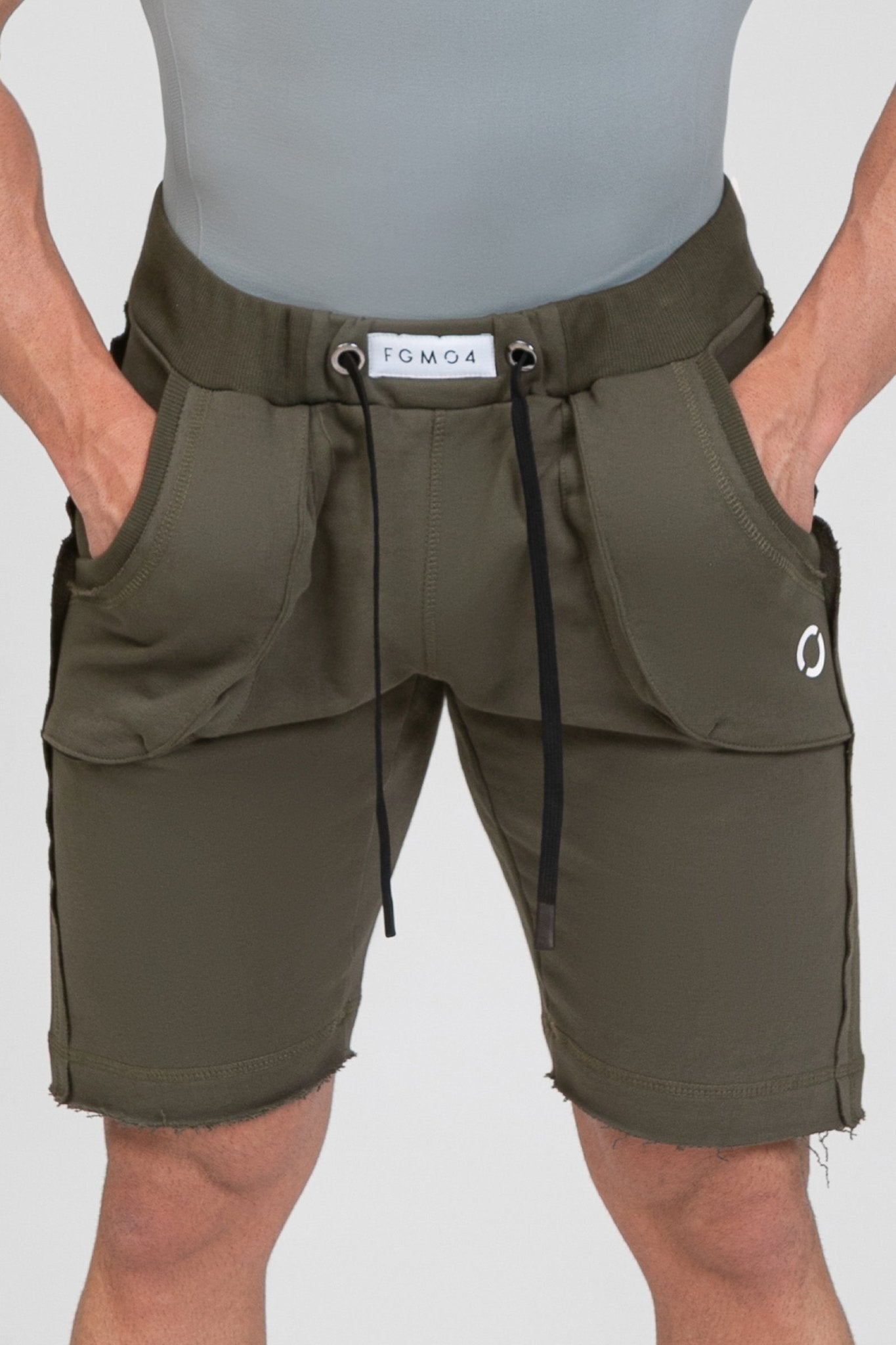 Pantalone sportivo in cotone shorts pantaloni corti Bermuda Fgm04 Verde Militare - fgm04 - Linea Ikonic Uomo - fgm04
