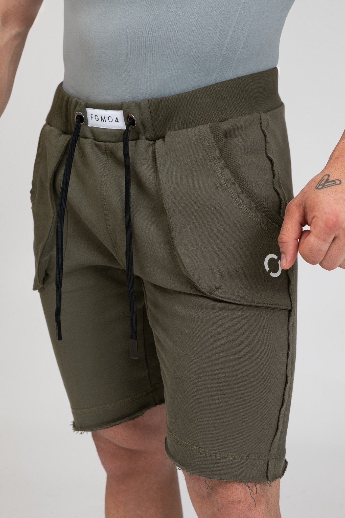 Pantalone sportivo in cotone shorts pantaloni corti Bermuda Fgm04 Verde Militare - fgm04 - Linea Ikonic Uomo - fgm04