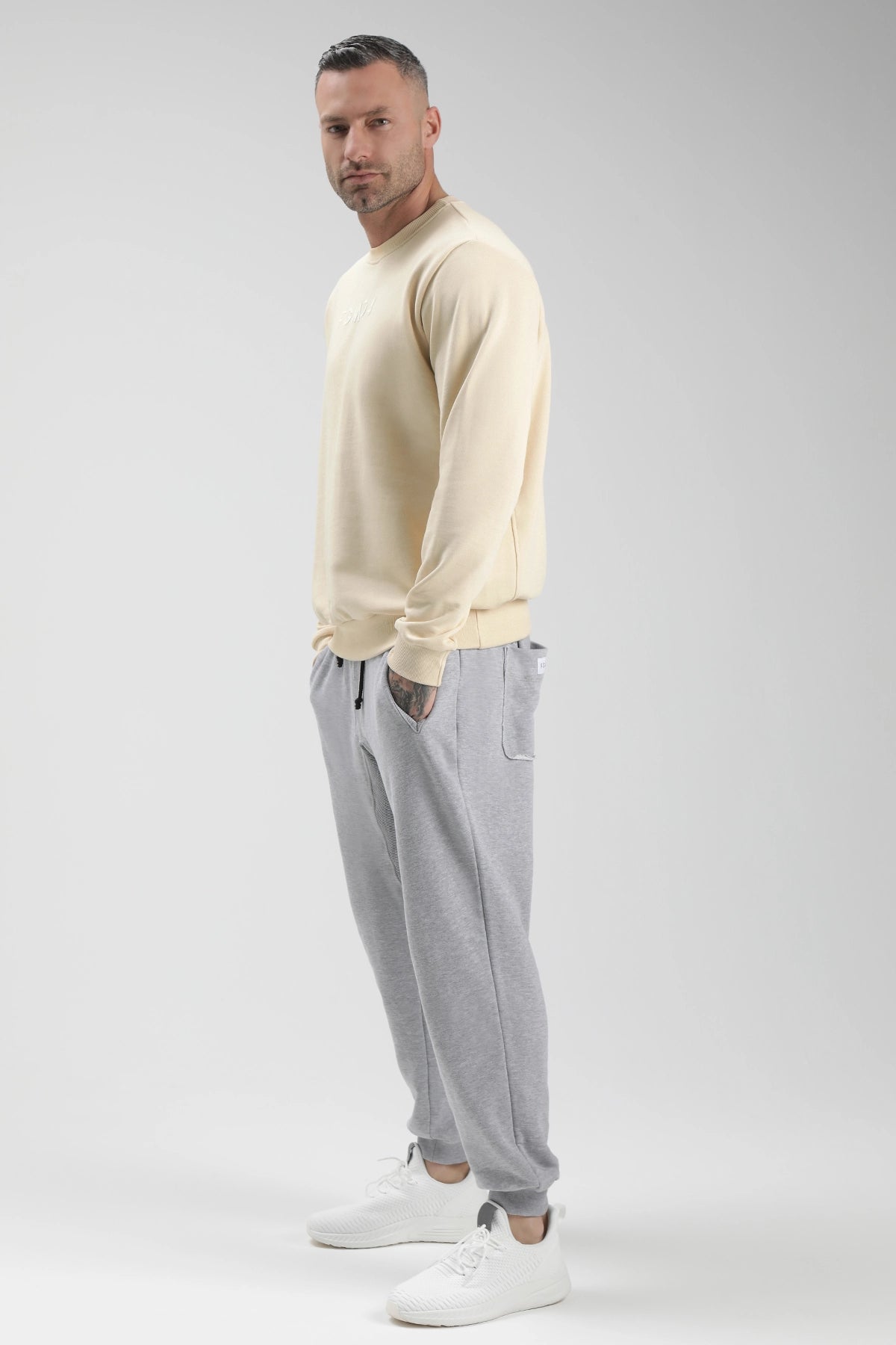 tuta sportiva in cotone oversize Felpa Over Ikonic SS24 Burro Uomo - FGM04 - Linea Ikonic Uomo - fgm04