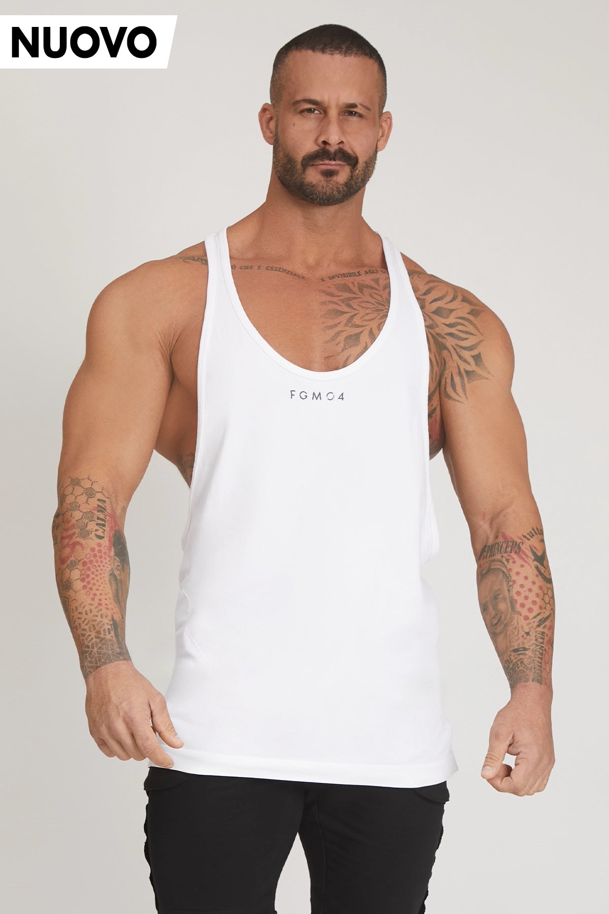 Weißes Stringer-Tanktop