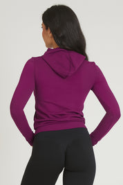 Pull à capuche slim violet foncé