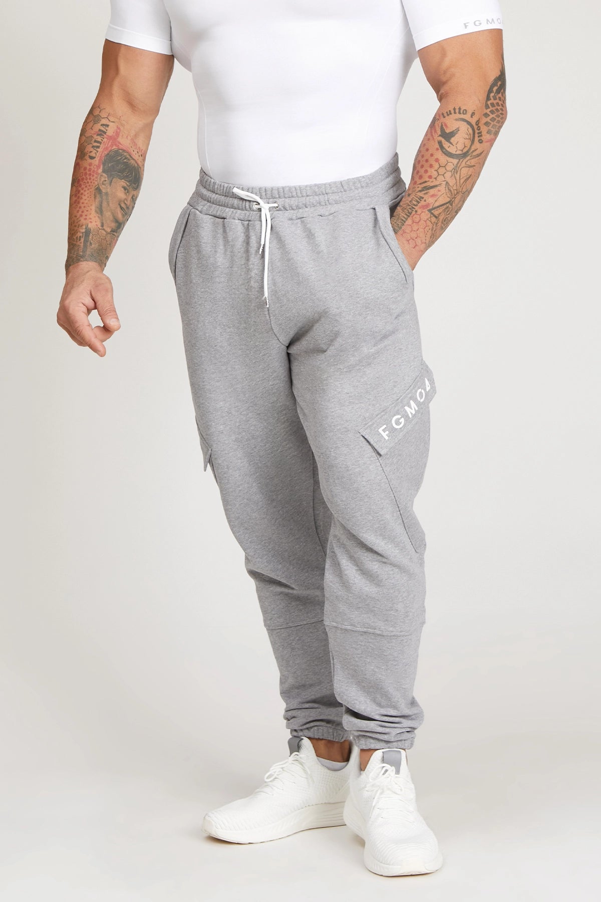 Pantaloni della tuta sportivi in cotone con tasconi laterali Pantalone Cargo FW 24/25 Grigio Chiaro Melange - FGM04 - Linea Ikonic Uomo - fgm04