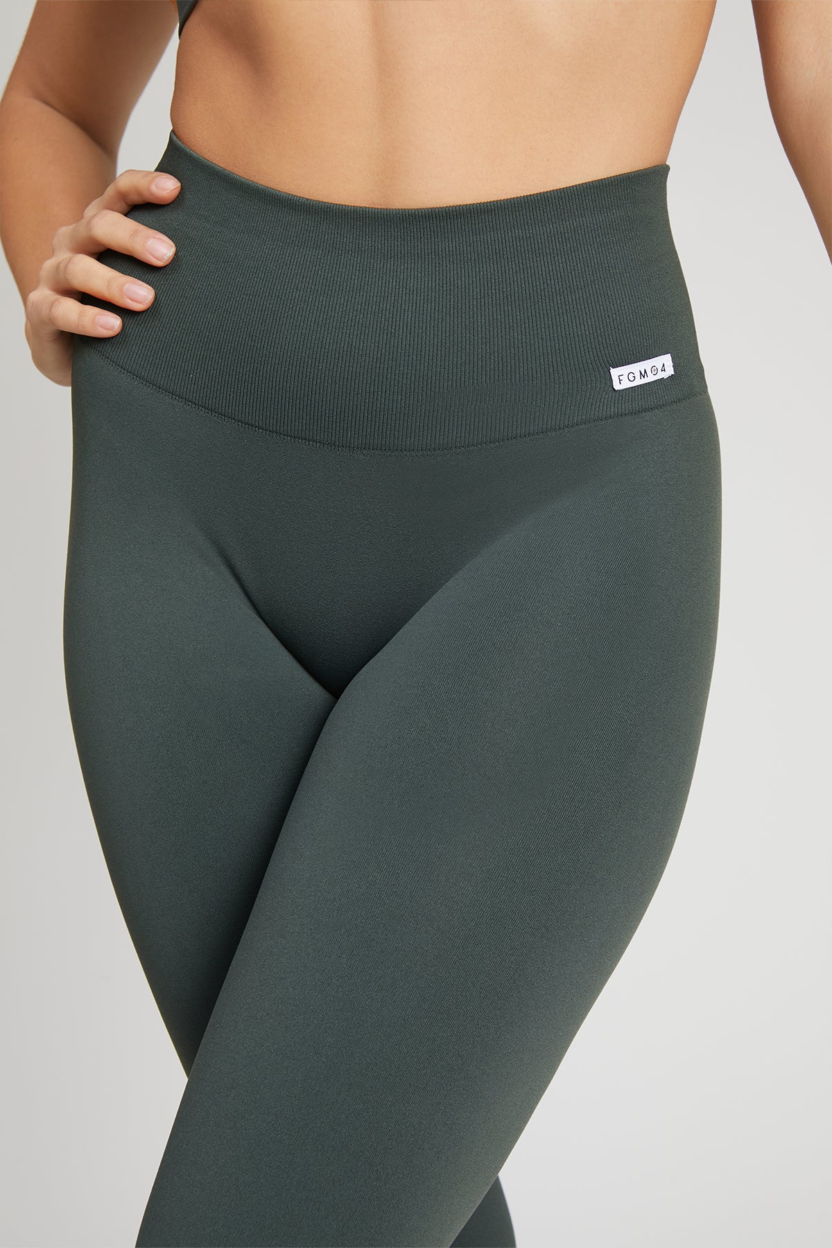 Nikita Basic Leggings mit hoher Taille, Kohlegrün