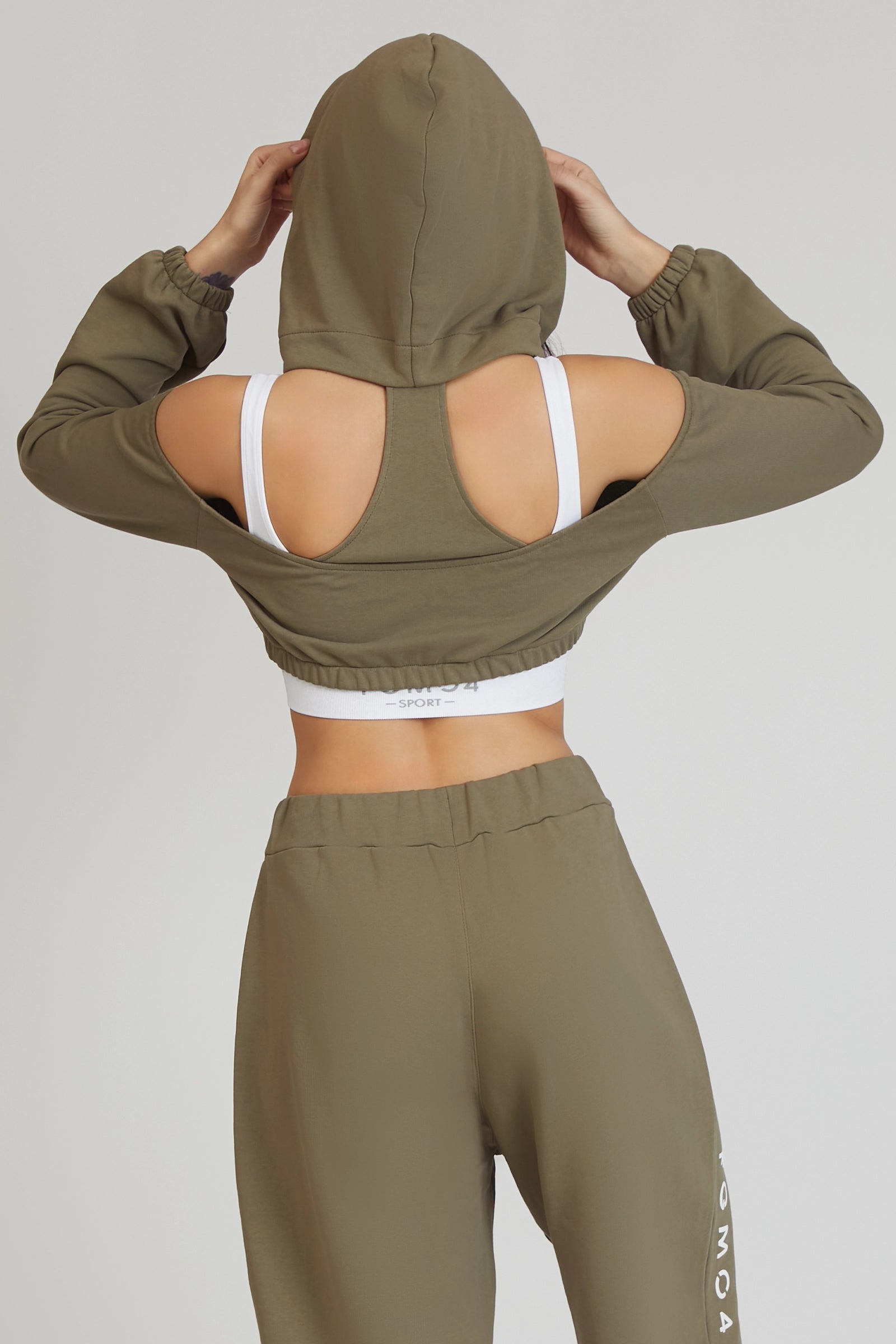 tuta sportiva in cotone oversize cropped Felpa Crop Spalle Scoperte Jasmine Donna Verde Salvia - FGM04 - Linea Ikonic - fgm04