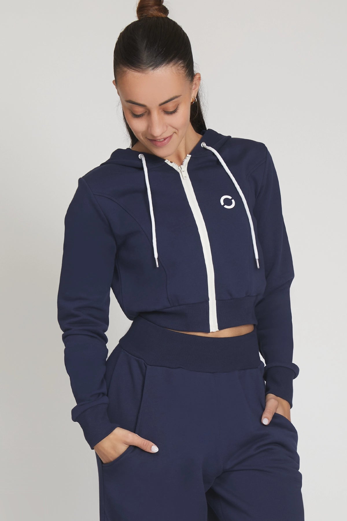 tuta sportiva in cotone cropped full zip Felpa Crop Con Cappuccio Ikonic FW 24/25 Blu Notte - FGM04 - Linea Ikonic - fgm04