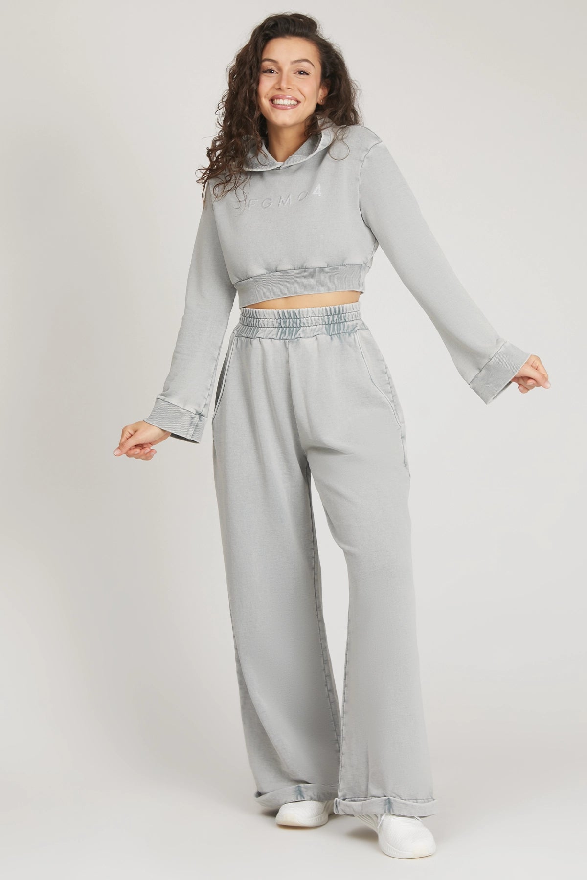 tuta sportiva in cotone cropped stone washed Felpa Crop Cappuccio Donna Grigio Moonstone - FGM04 - Linea Ikonic - fgm04