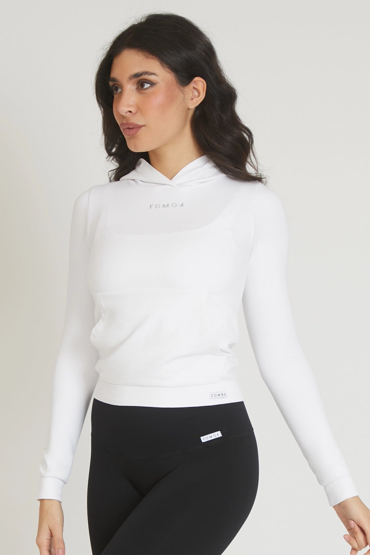 Felpa sportiva tecnica donna Manica Lunga con tasca frontale Slim Con Cappuccio Bianco - FGM04 - Maglie e Top - fgm04