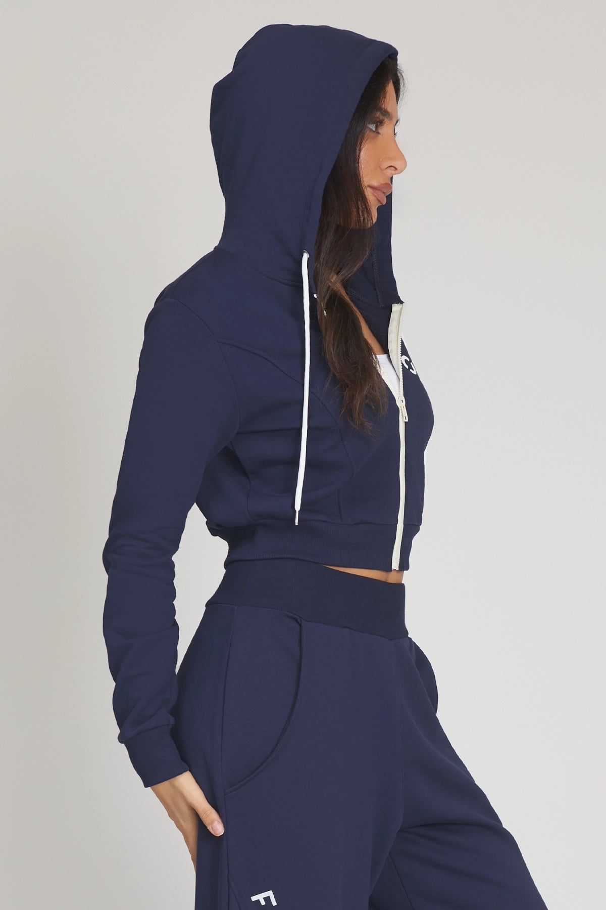 tuta sportiva in cotone cropped full zip Felpa Crop Con Cappuccio Ikonic FW 24/25 Blu Notte - FGM04 - Linea Ikonic - fgm04