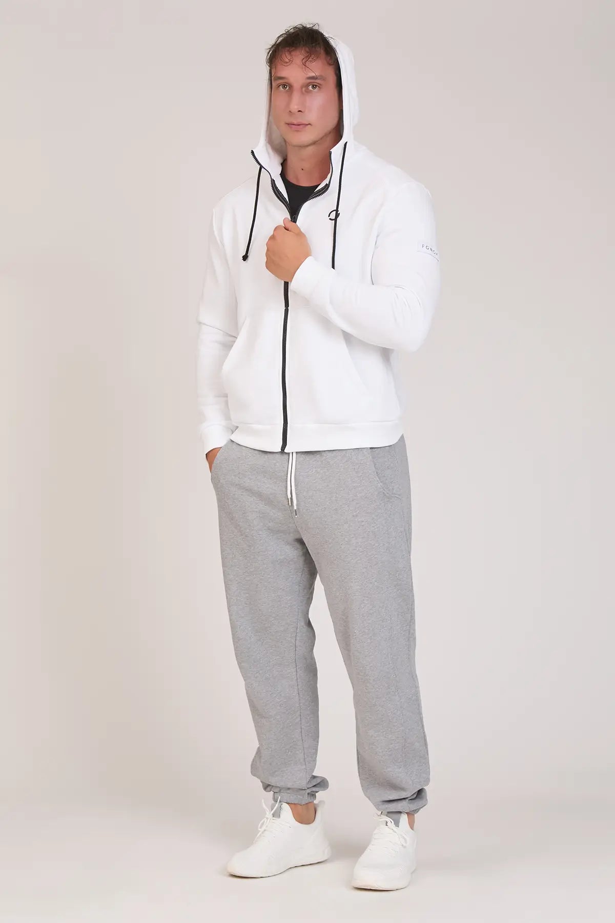 tuta sportiva in cotone full con tasche frontali Felpa Ikonic FGM04 Zip con Cappuccio Colore Bianco Uomo - FGM04 - Linea Ikonic Uomo - fgm04