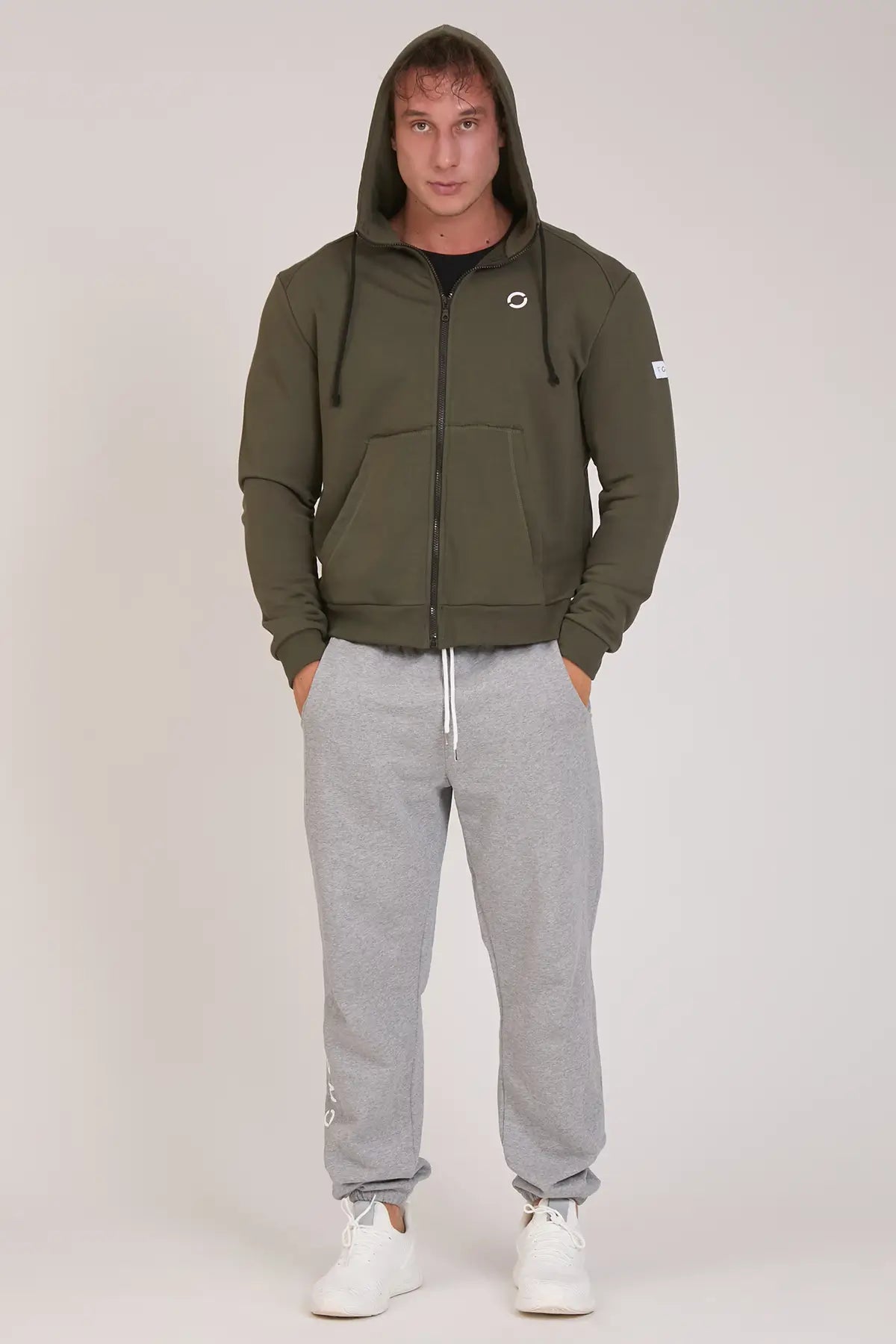 tuta sportiva in cotone full con tasche frontali Felpa Ikonic FGM04 Zip con Cappuccio Colore Verde Militare Uomo - FGM04 - Linea Ikonic Uomo - fgm04