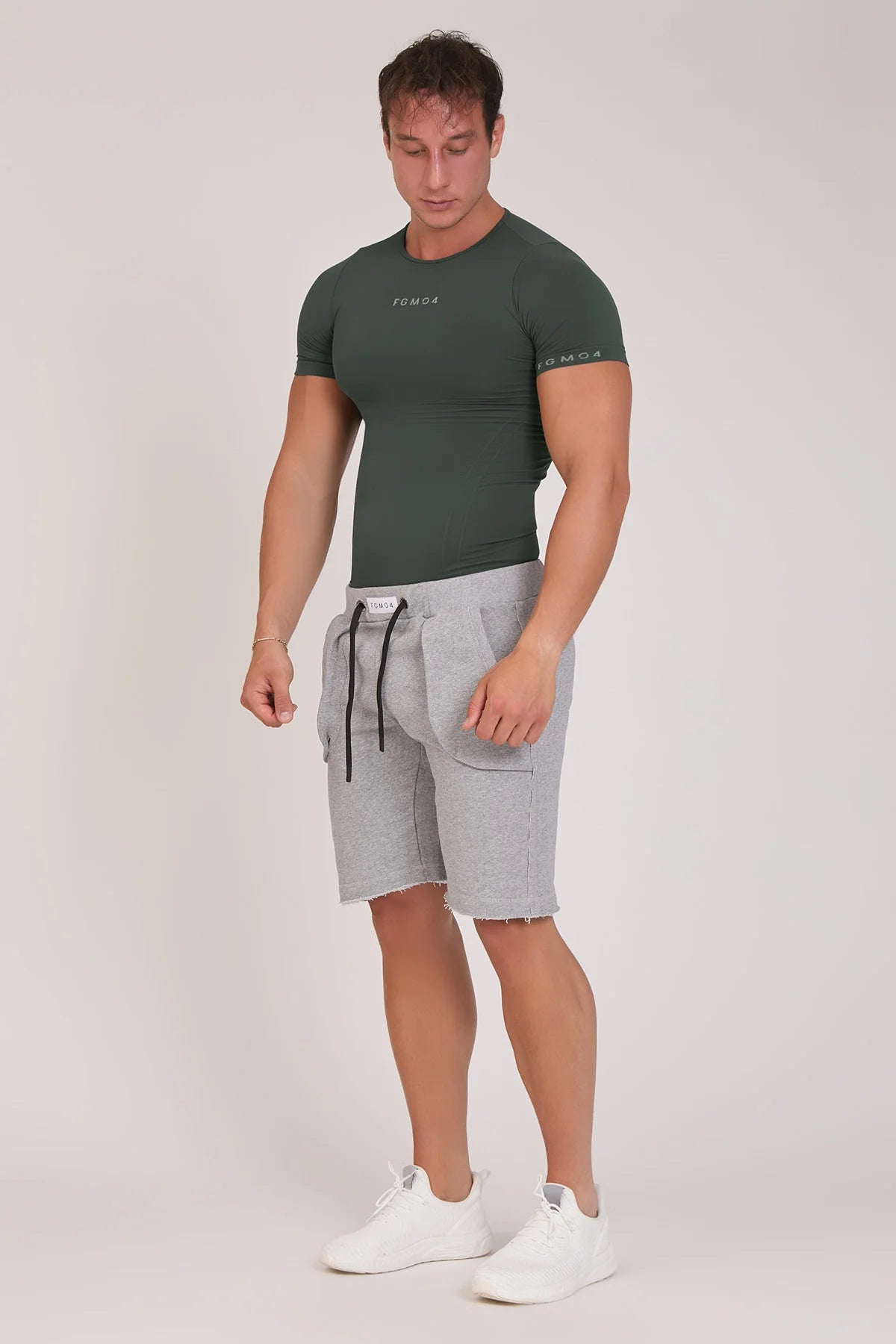 Maglia sportiva tecnica uomo Manica corta con tecnologia FIR Fgm04 2.0 Sport Unisex Coal Green - FGM04 - Linea Ikonic Uomo - fgm04