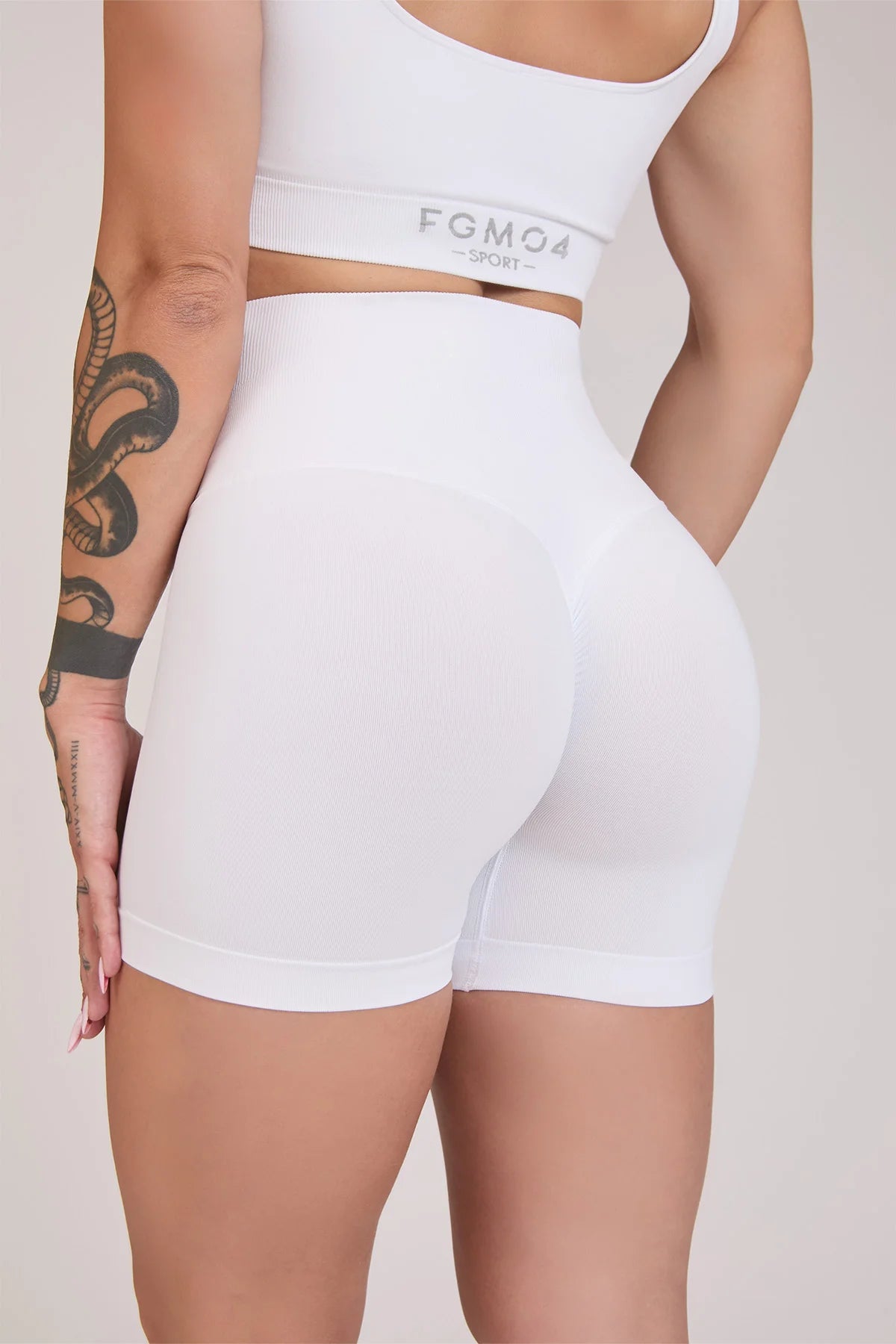 Shorts sportivi con tecnologia FIR push up con arricciatura All - Up Bianco - FGM04 - LEGGINGS ANTICELLULITE - fgm04