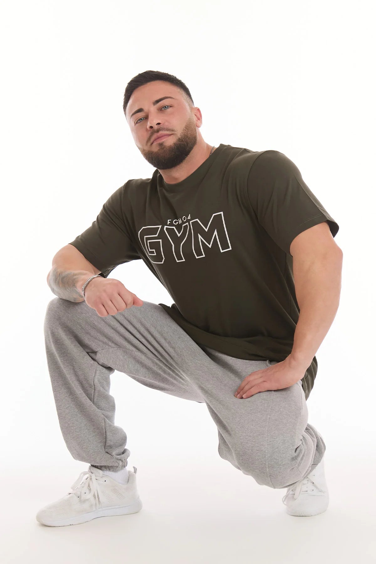 T-Shirt Gym Fgm04 Uomo Verde Militare - FGM04 - Linea Ikonic Uomo - fgm04