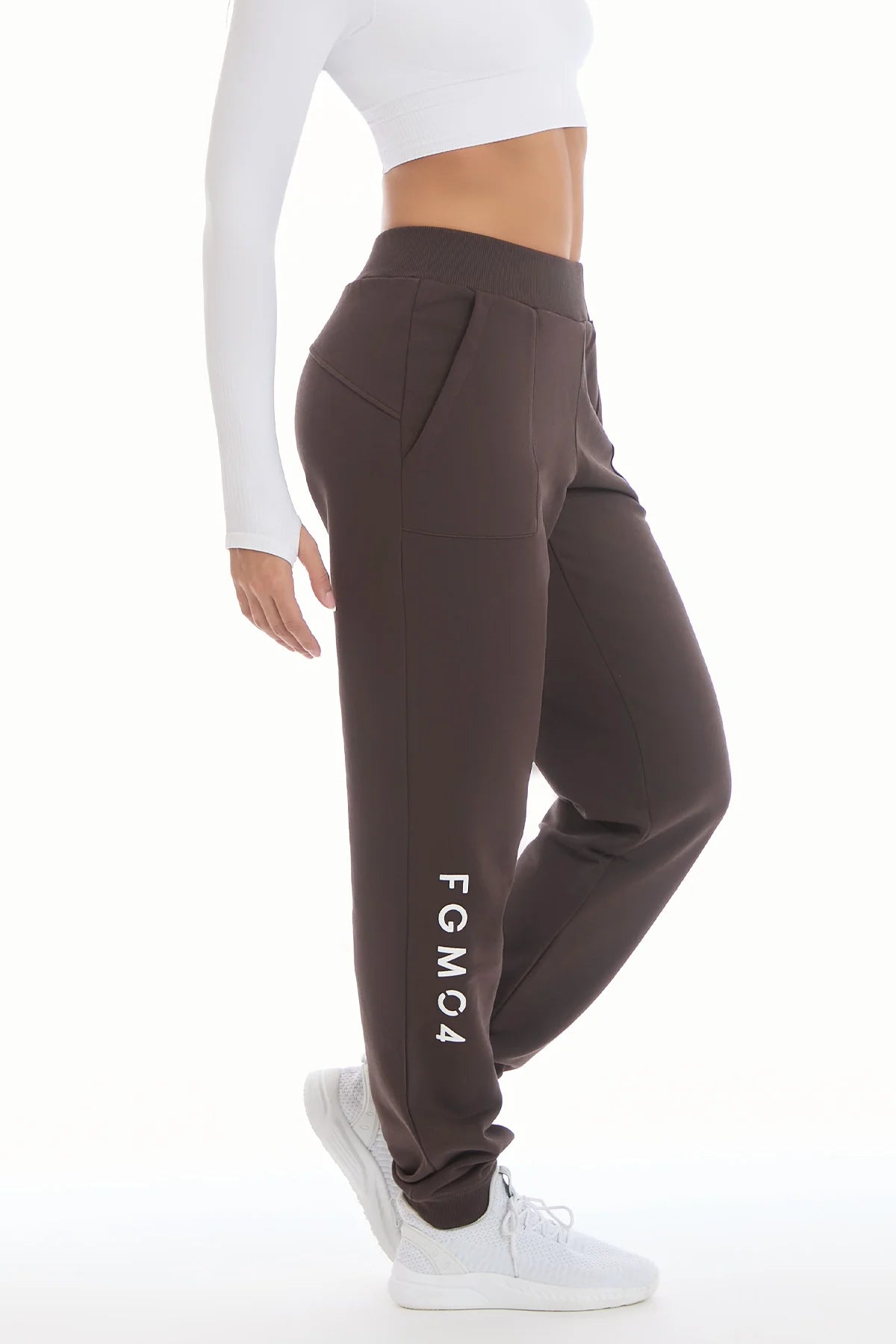 Jogger Slim Ikonic FW 25 Cioccolato - FGM04 - Linea Ikonic - fgm04