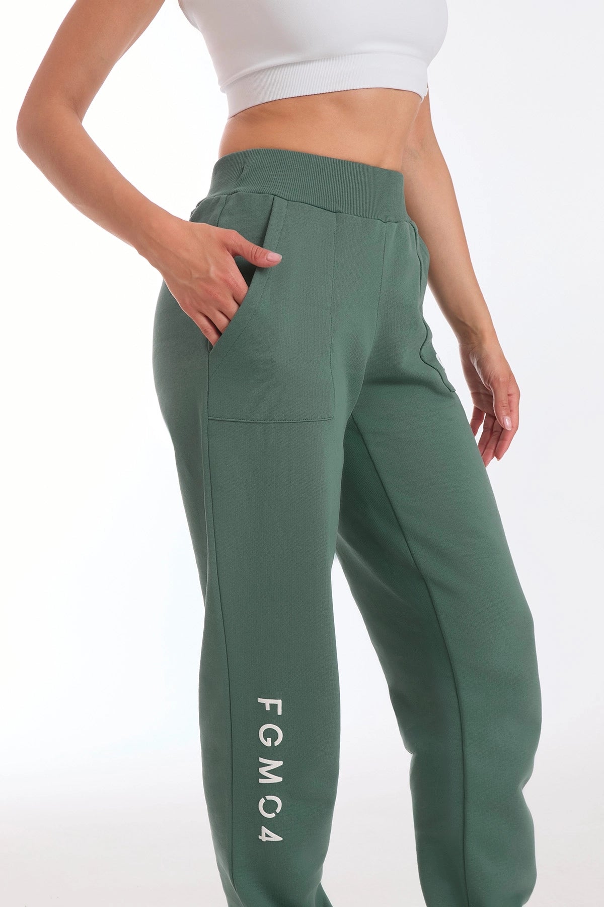 Jogger Slim Ikonic Verde Baltic - FGM04 - Linea Ikonic - fgm04