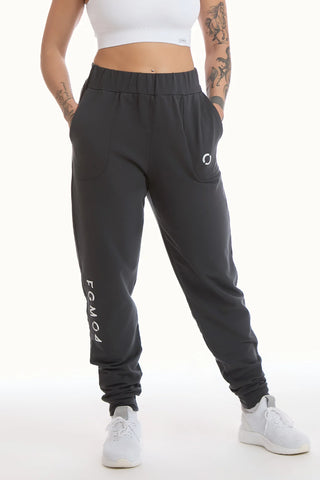 Pantalones deportivos Ikonic WINTER FLAG gris plomo