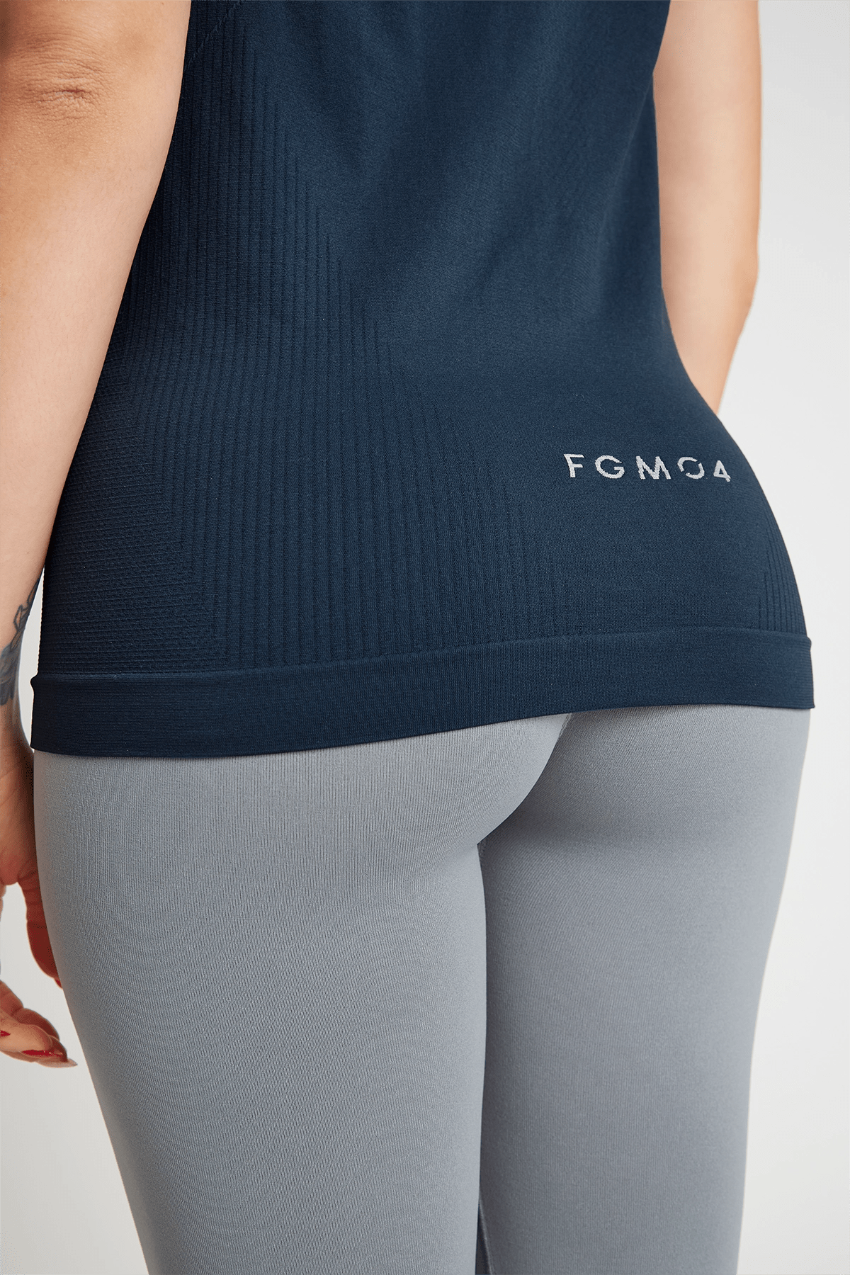 Maglia sportiva tecnica donna Manica corta traspirante antiodore Run Blu - FGM04 - Linea Ikonic - fgm04
