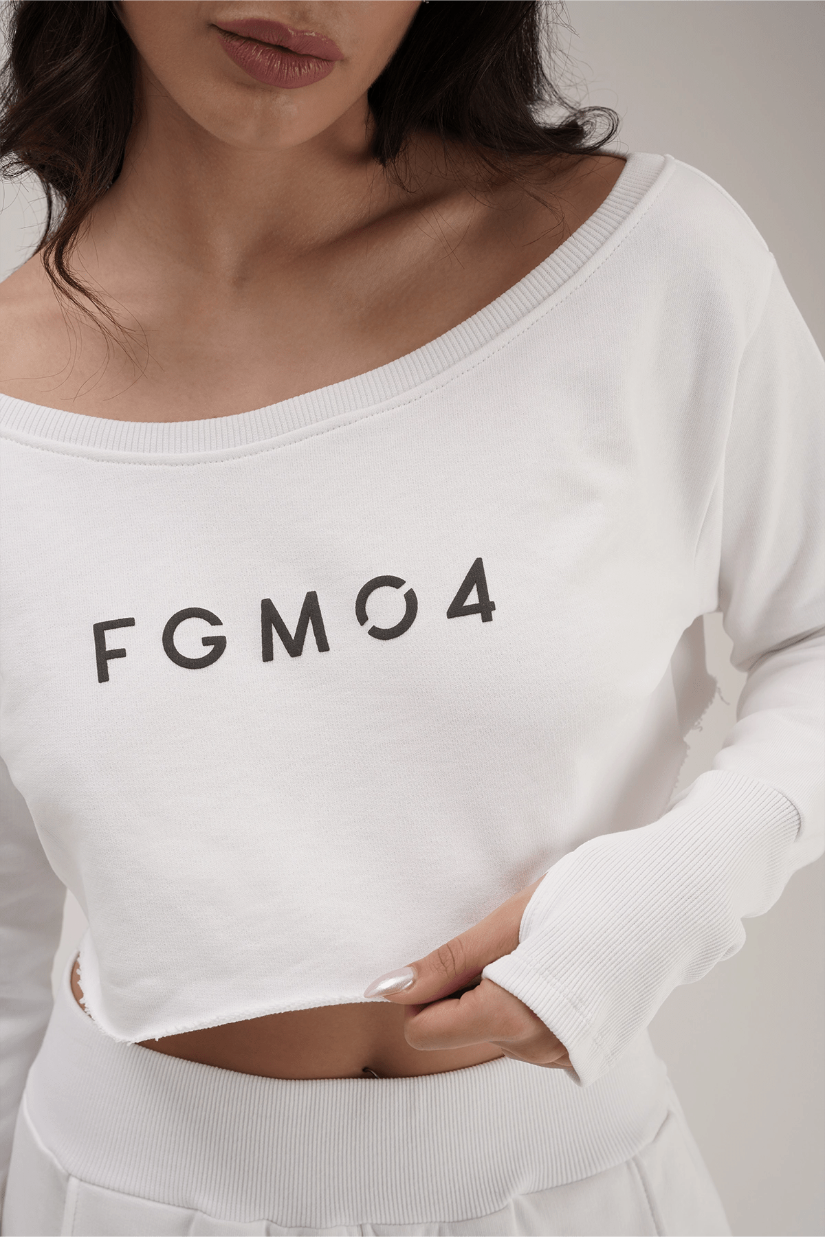 tuta sportiva in cotone oversize cropped Felpa Mini Crop Ikonic FW 24/25 Bianco - FGM04 - Linea Ikonic - fgm04